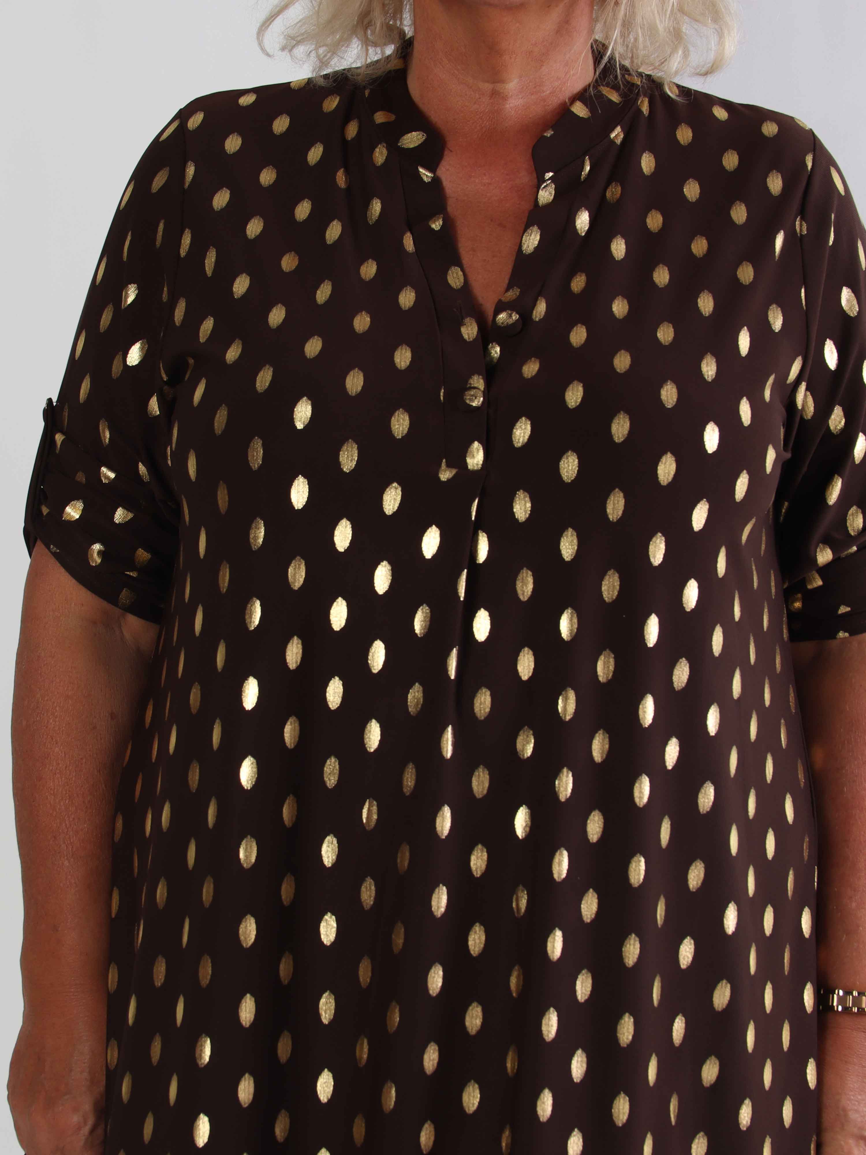 Ebba Gold Long - Elastisk plus size kjole med guld prikker