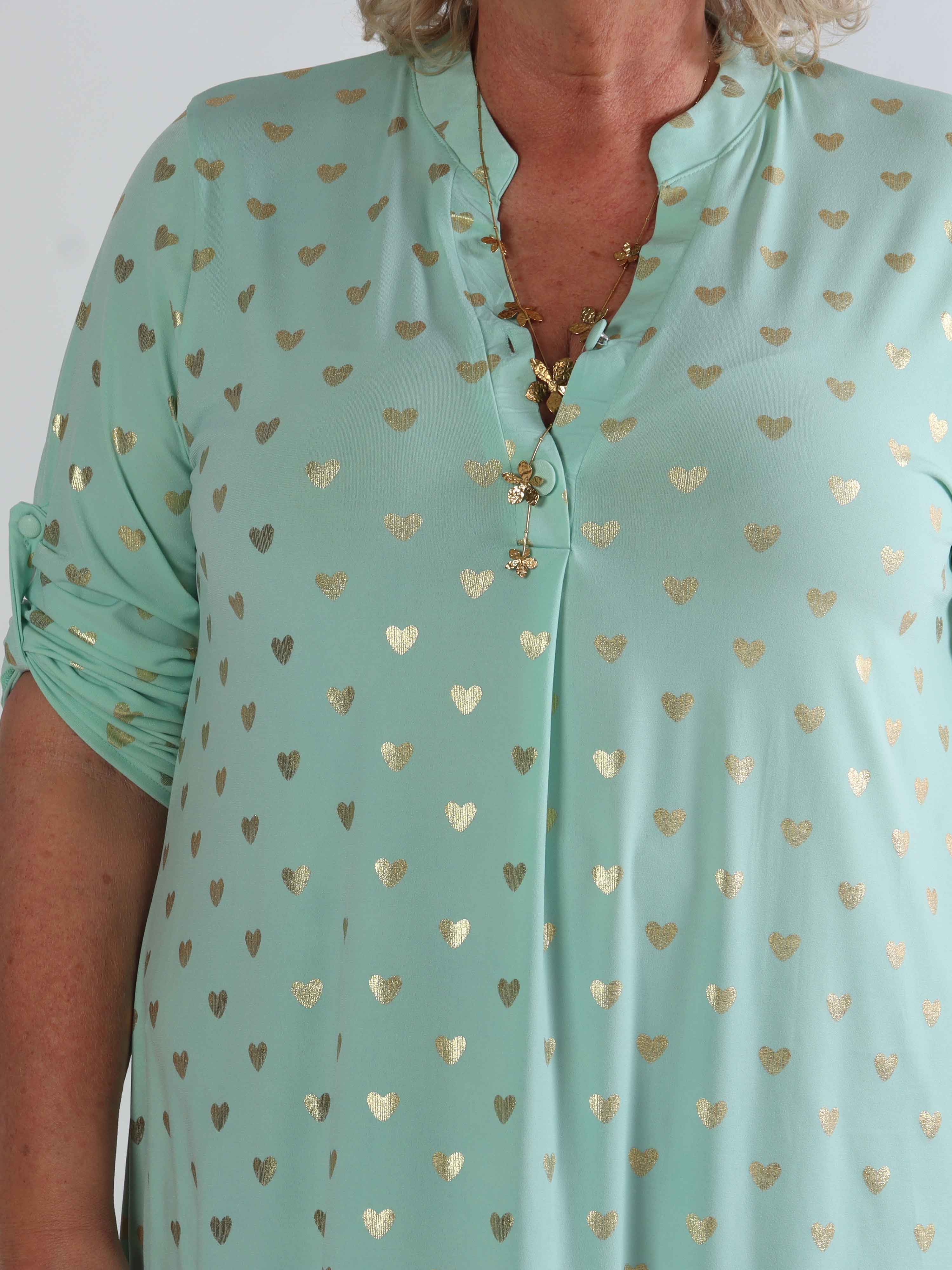Ebba Gold Heart - Elastisk plus size kjole med guld hjerte detaljer