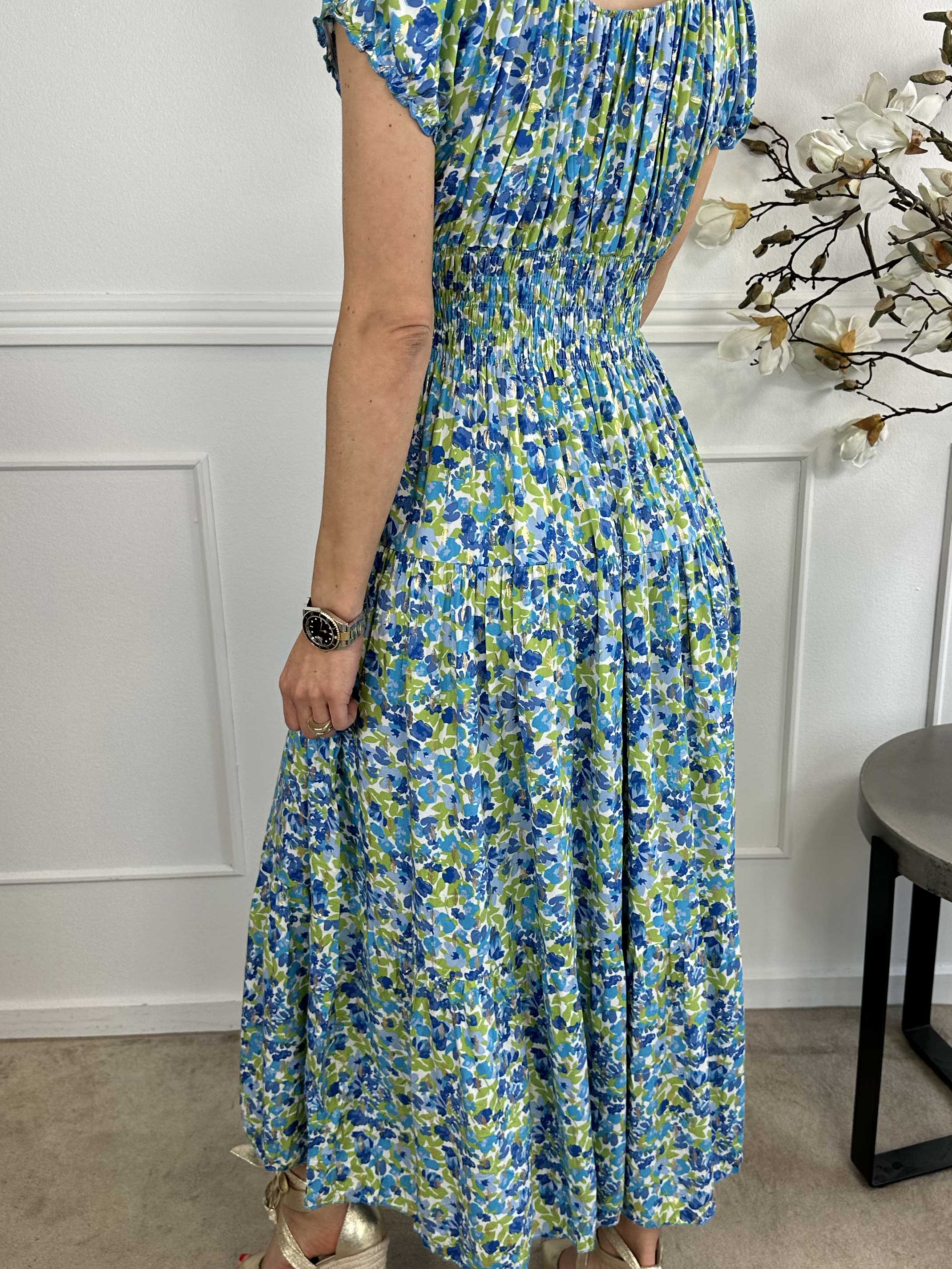 Elise Art - Lang mønstret kjole med smock og træknapper