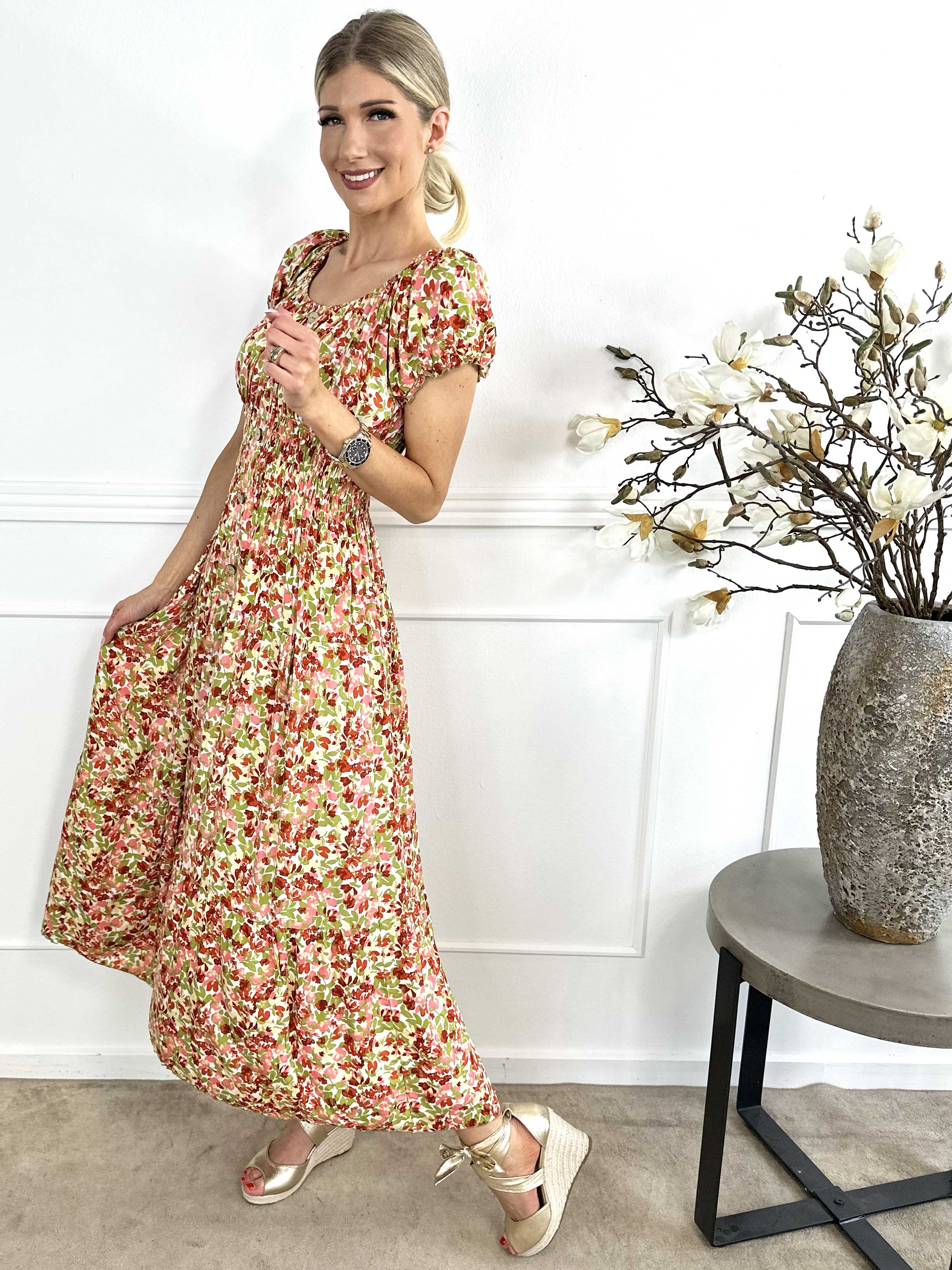 Elise Art - Lang mønstret kjole med smock og træknapper