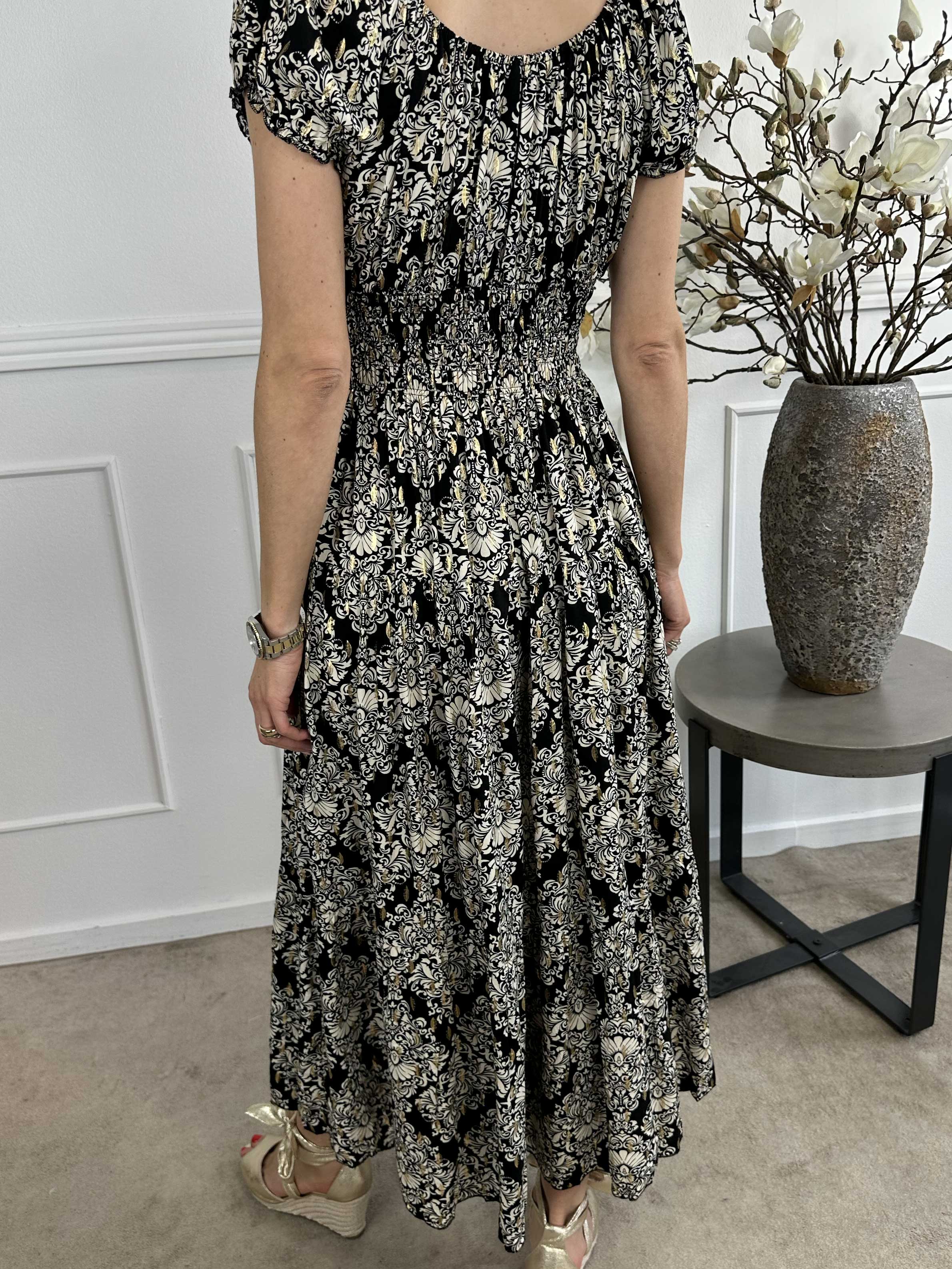 Elise - Lang mønstret kjole med elastik i udskæringen