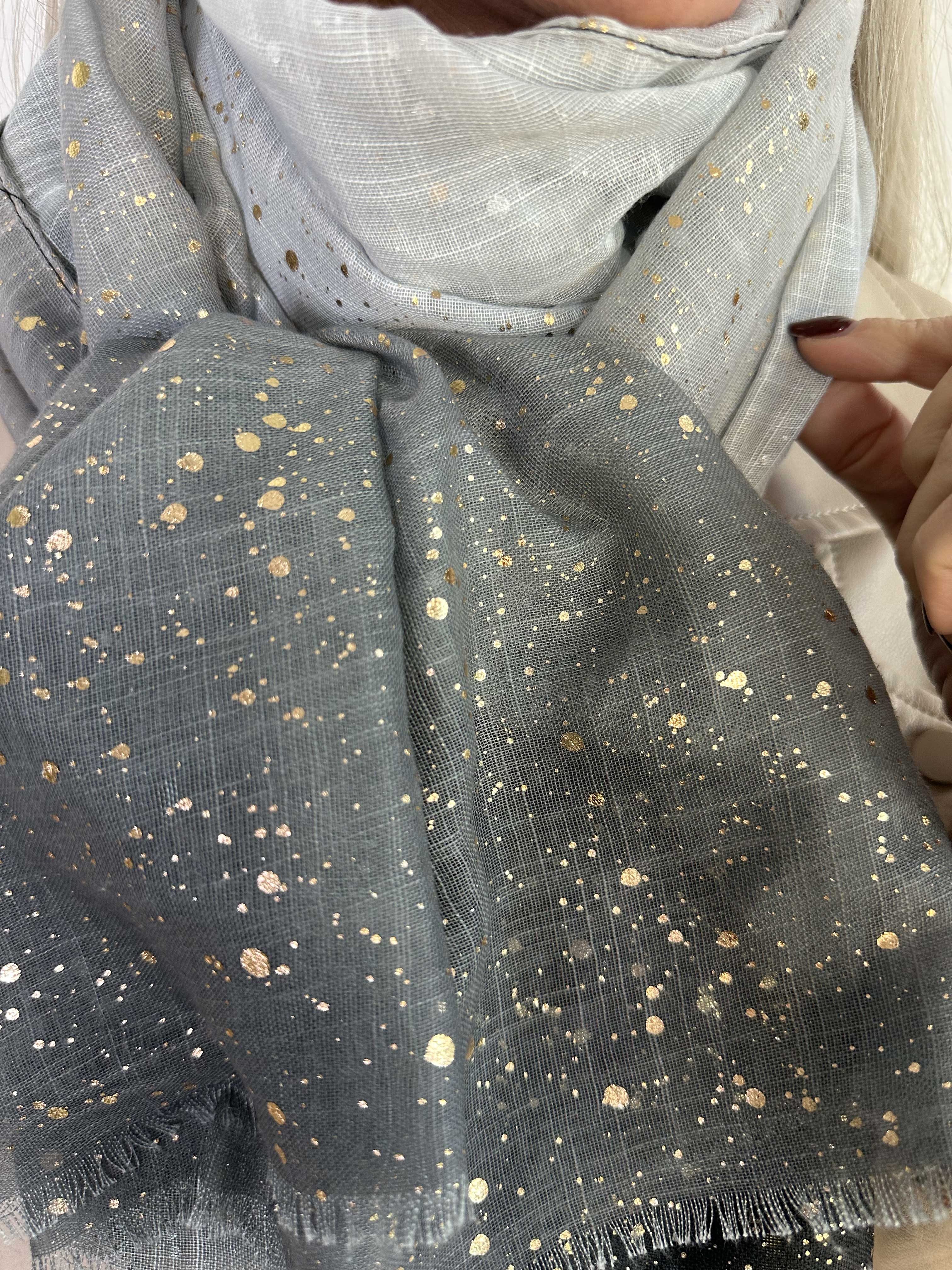 Eliza - Let tørklæde med guld detaljer