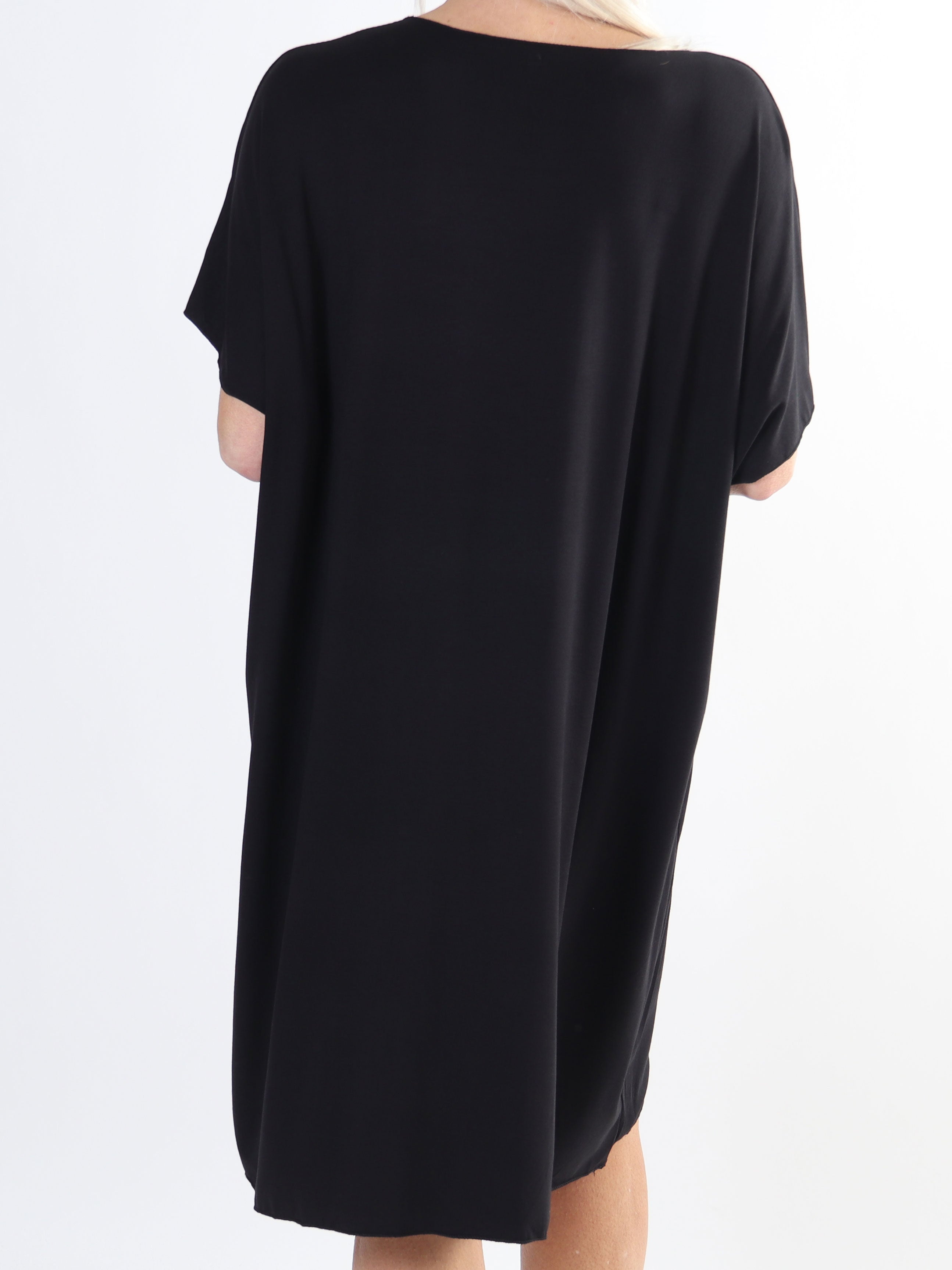 Ellen - Plus size t-shirtkjole i viskose med guldskrift