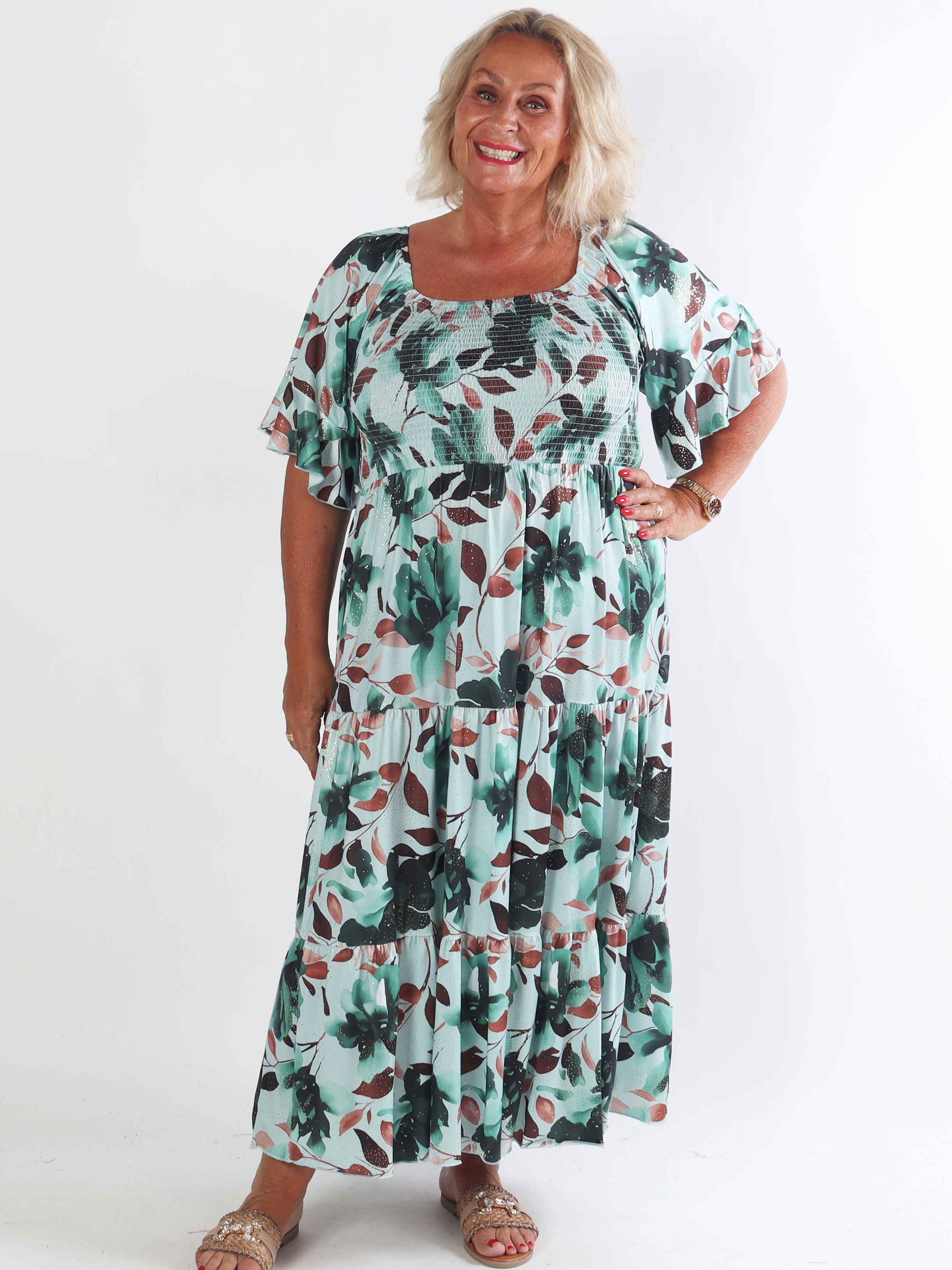 Elna Fiore - Blomstret elastisk plus size kjole med smock over brystet