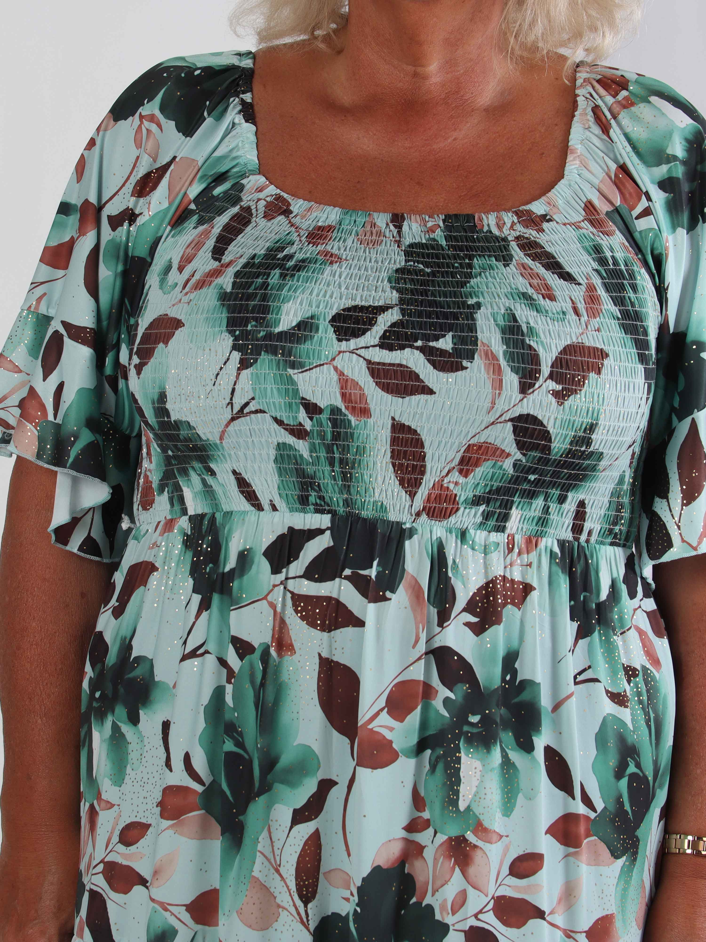 Elna Fiore - Blomstret elastisk plus size kjole med smock over brystet