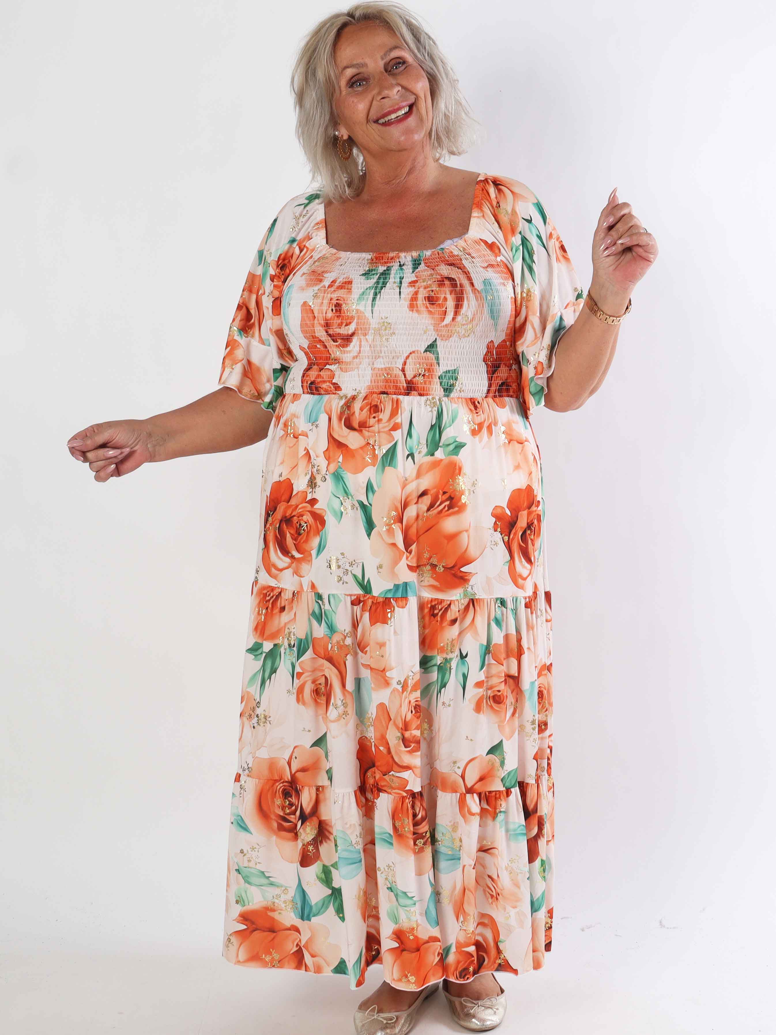 Elna Flower - Plus size elastisk kjole med smock over brystet