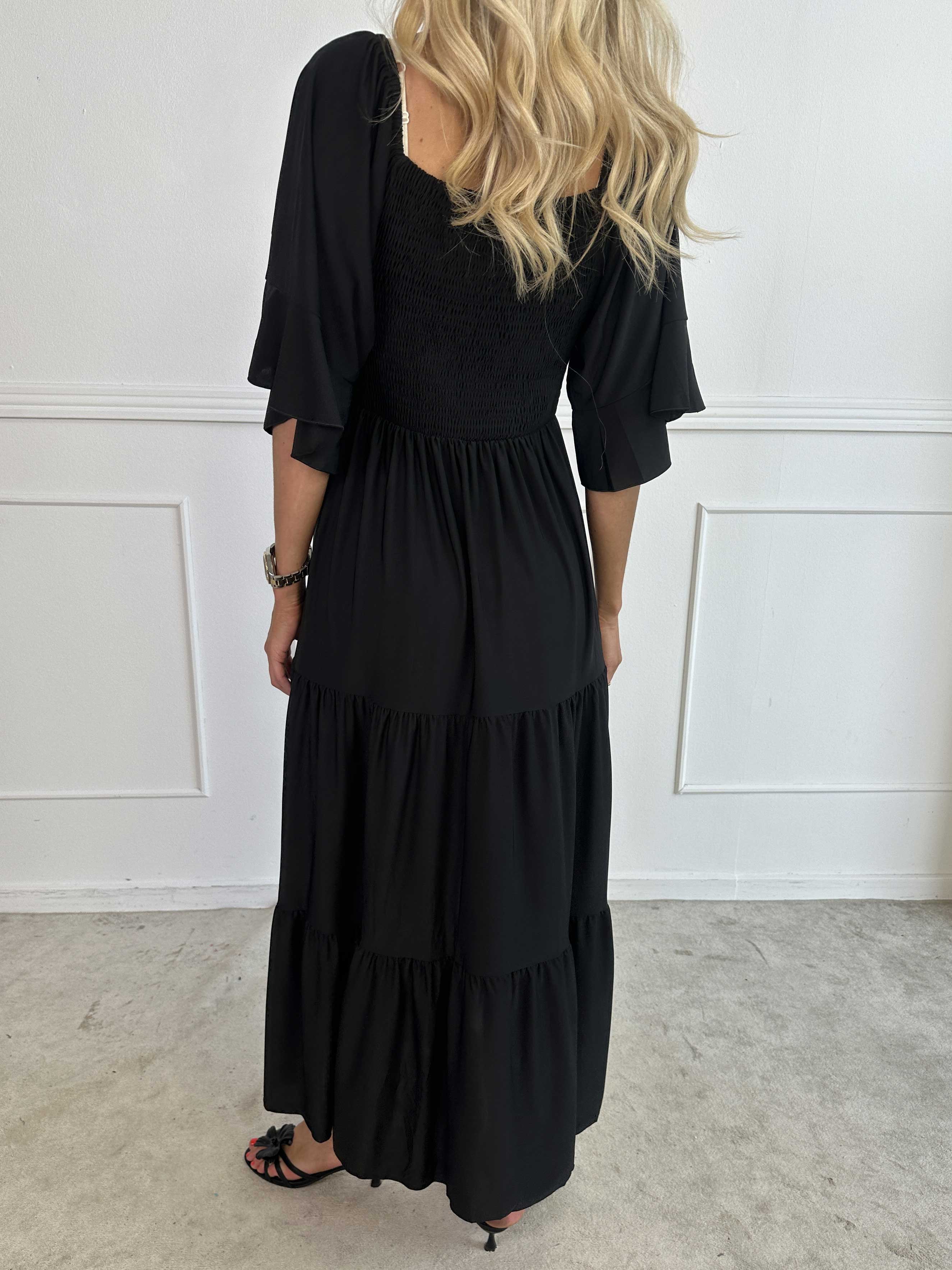 Elna Plain - Lang elastisk plain kjole med smock over brystet