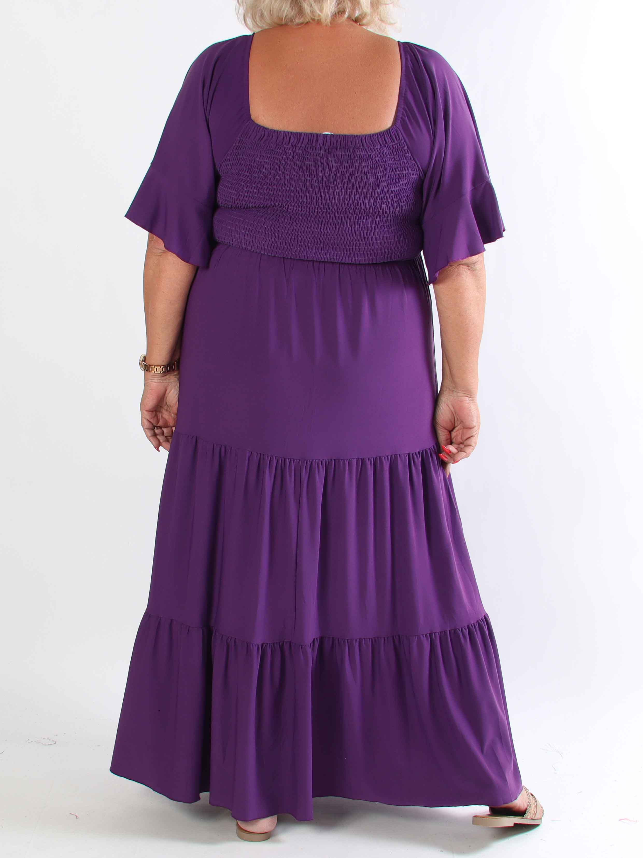 Elna Plain - Elastisk plain plus size kjole med smock over brystet