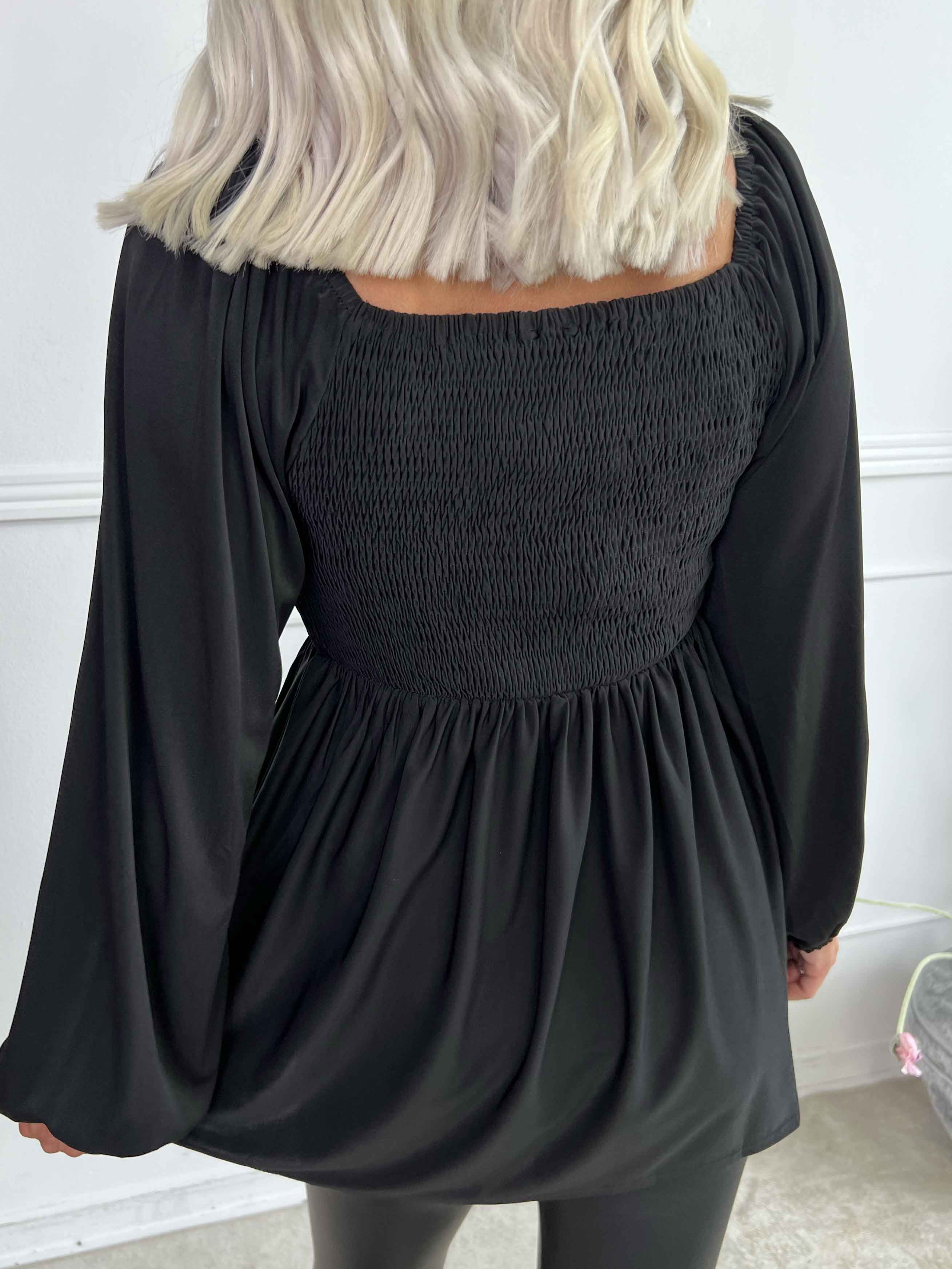 Elna Plain Shirt L/S - Elastisk bluse med smock over brystet