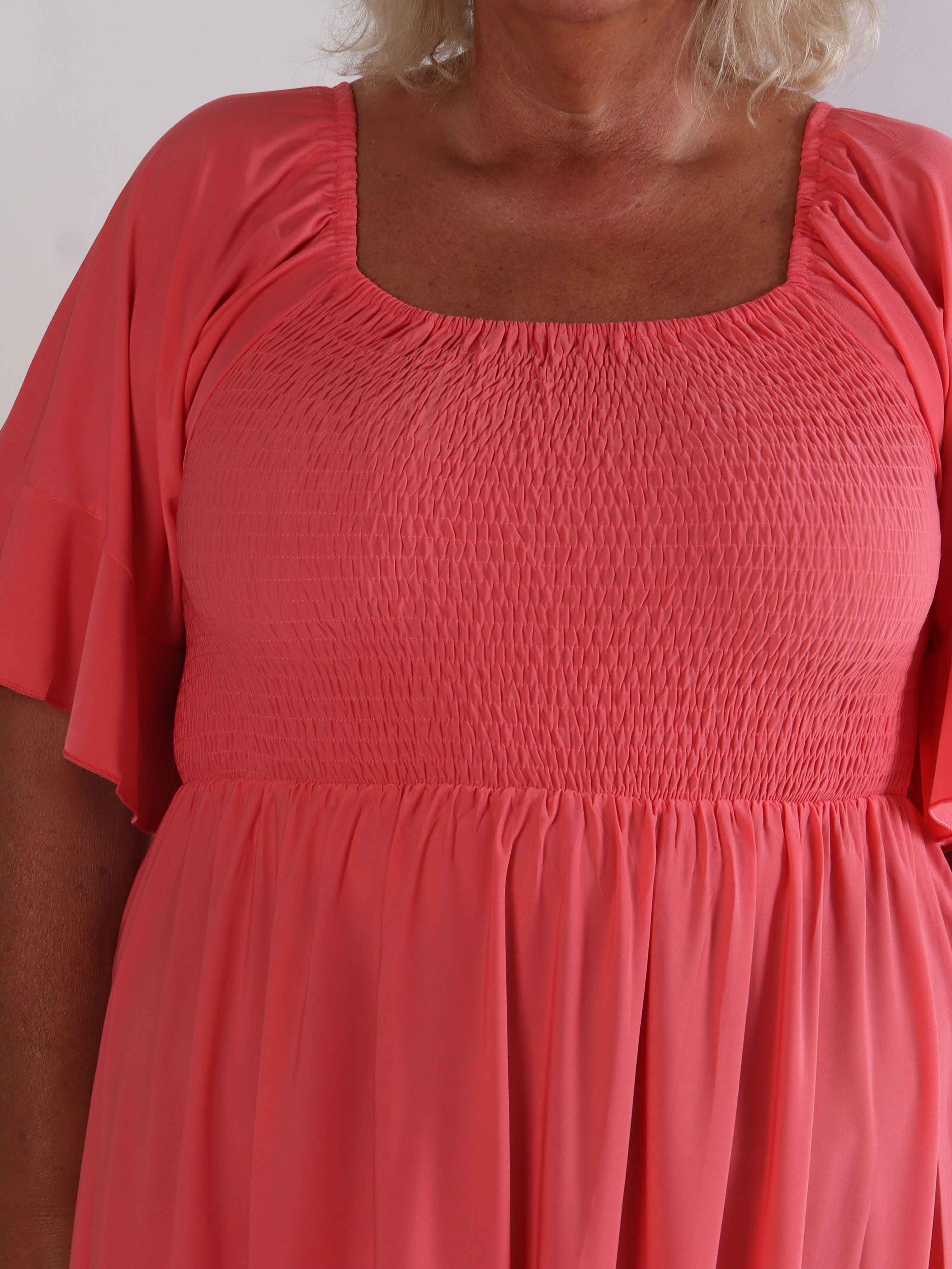 Elna Plain Short - Elastisk plain plus size kjole med smock over brystet