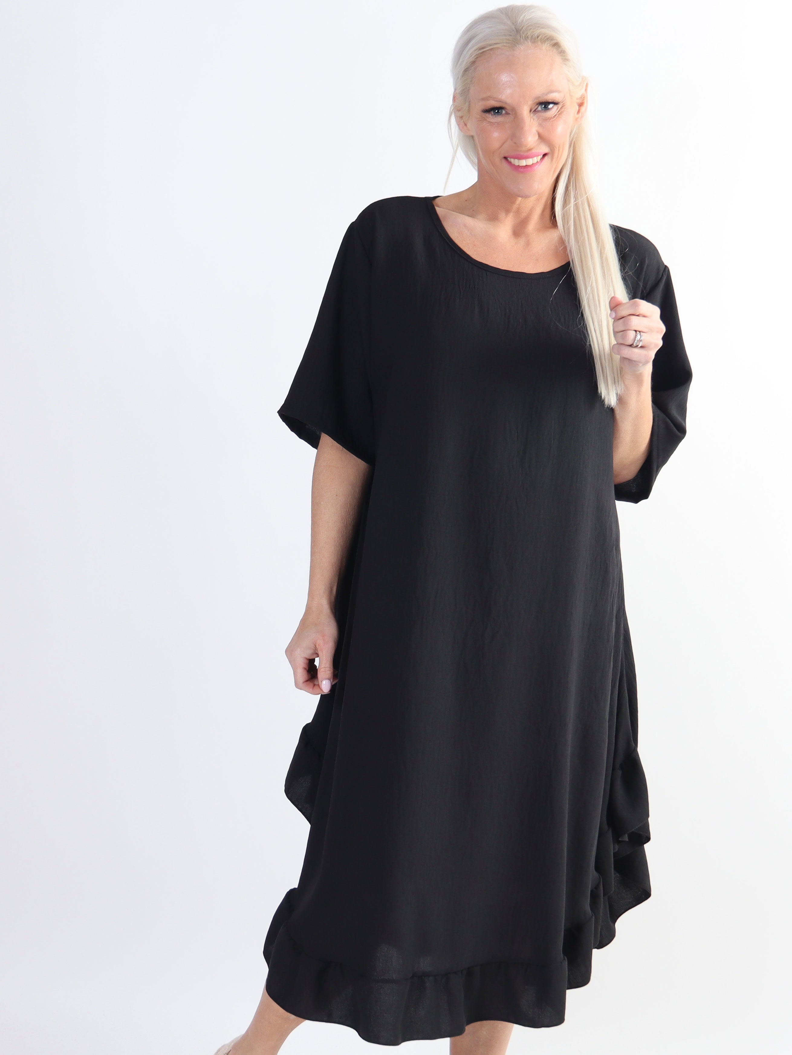 Emmelie - Plus size kjole i viskoseblanding med lommer.