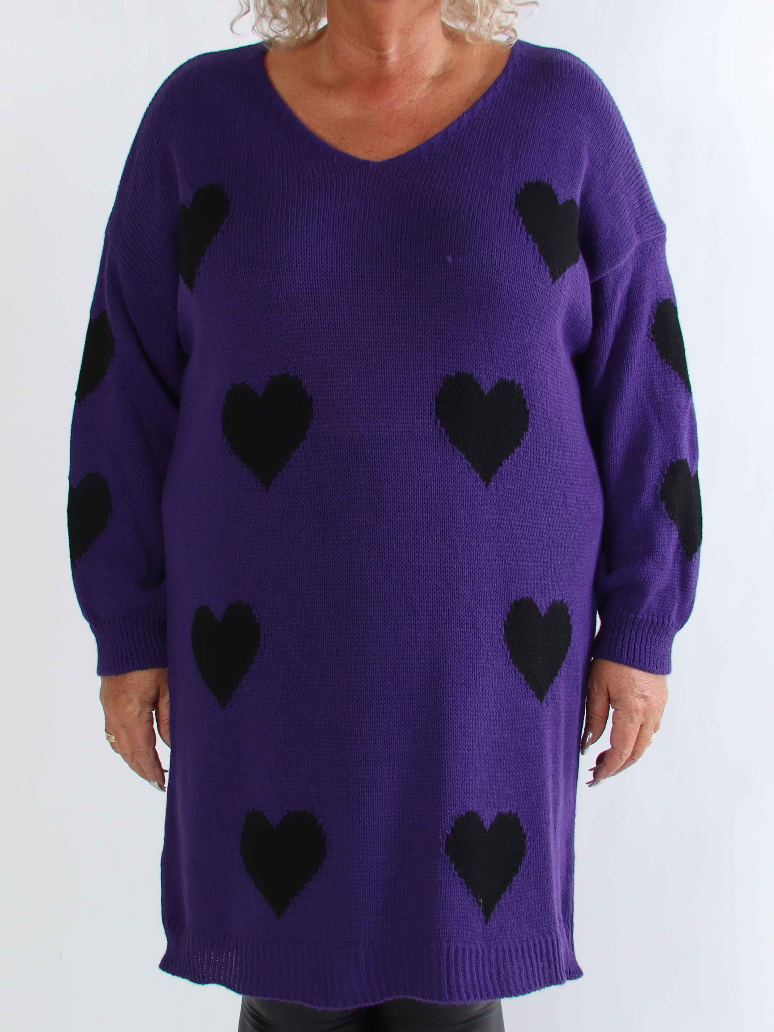 Esly - Plus size strikkjole med hjerter og v-udskæring