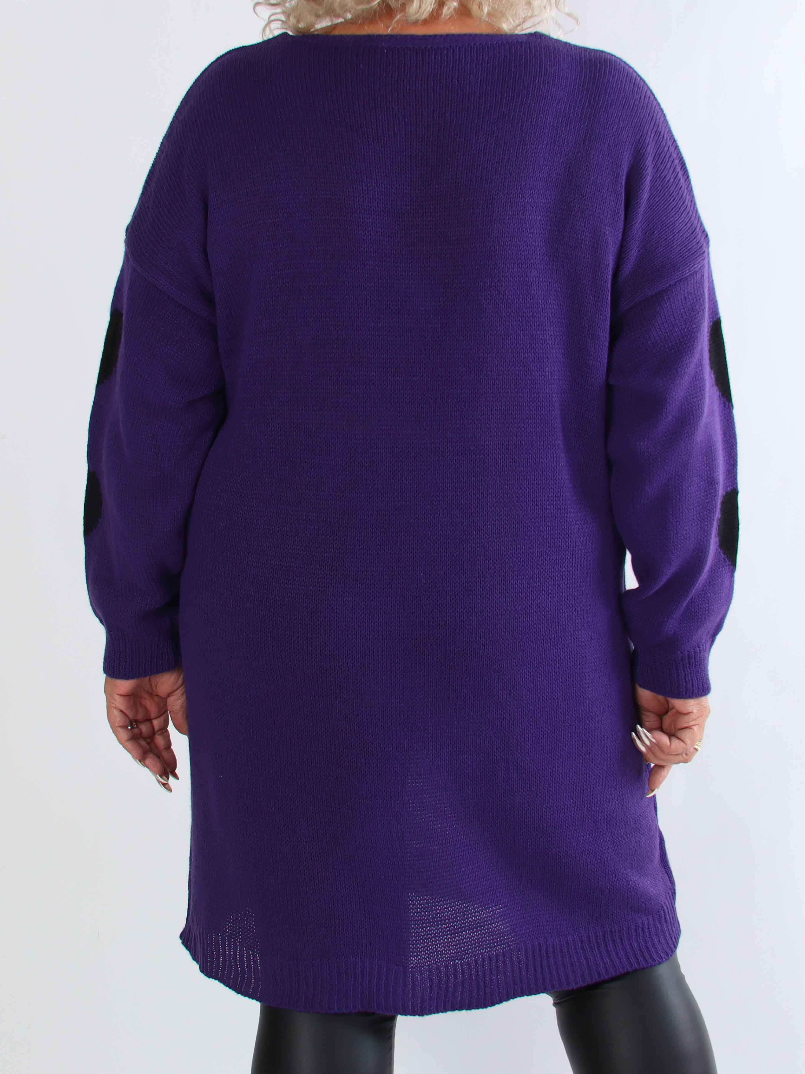 Esly - Plus size strikkjole med hjerter og v-udskæring