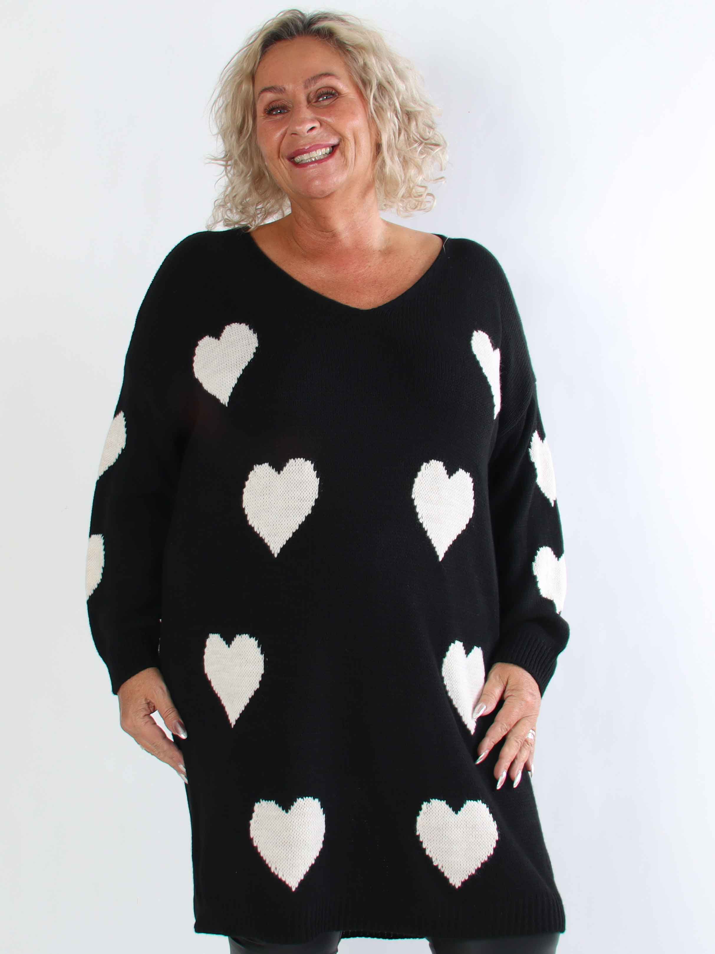 Esly - Plus size strikkjole med hjerter og v-udskæring