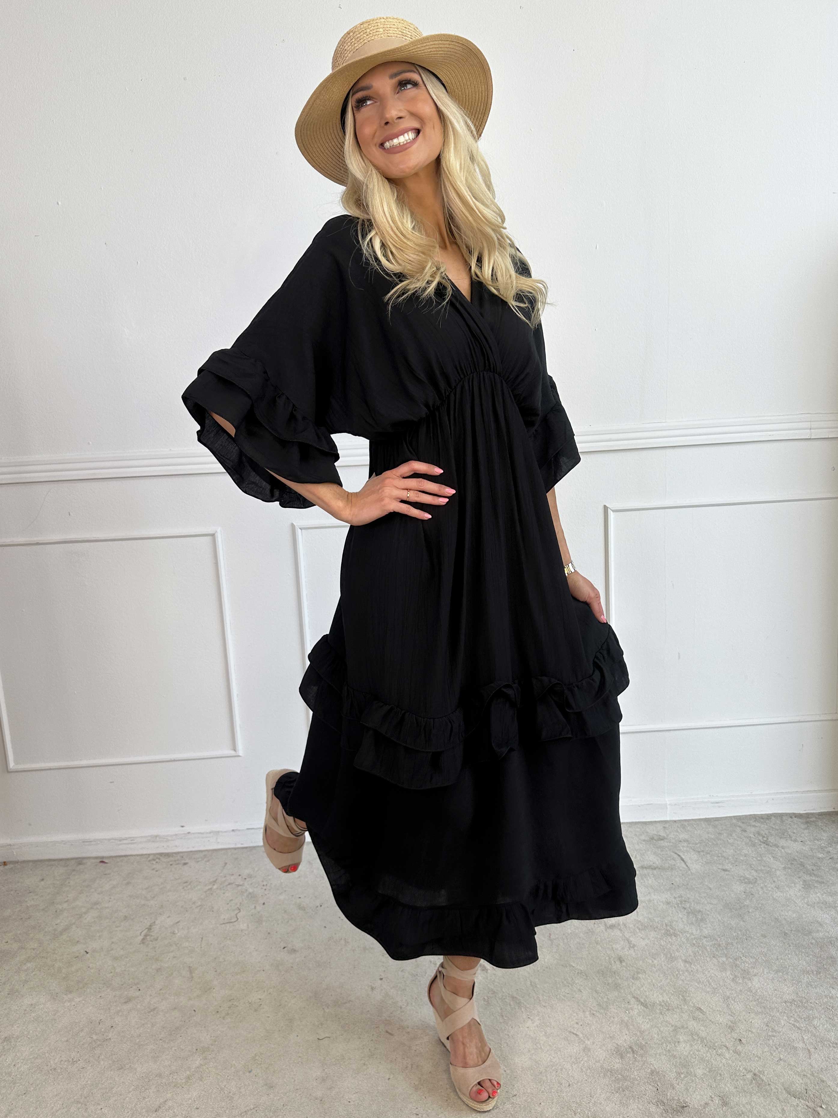 Europe - Sød lang kjole i viskose med flæsedetaljer