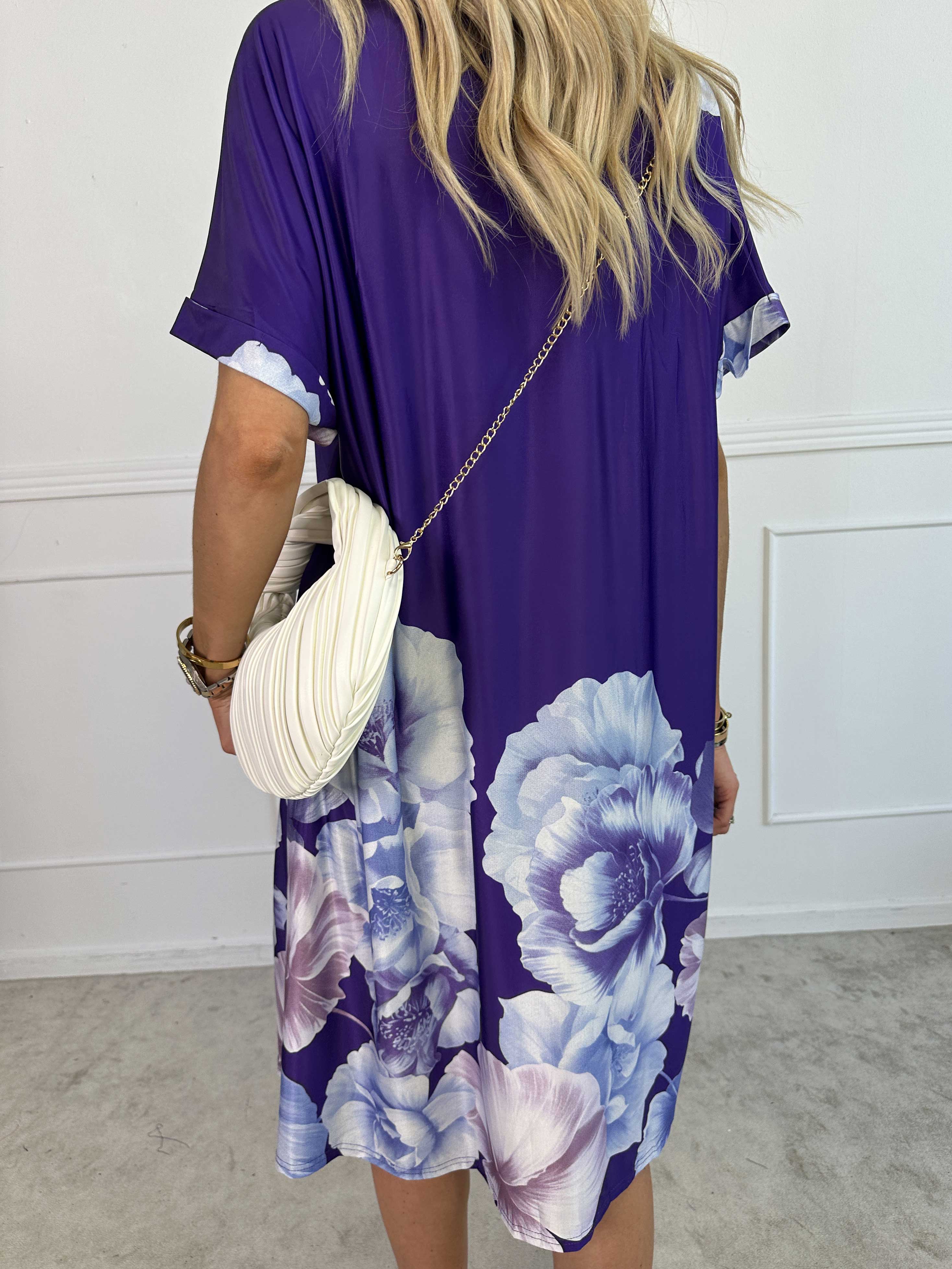 Evie Peony - Løs tunikakjole i elastisk stof med blomsterprint