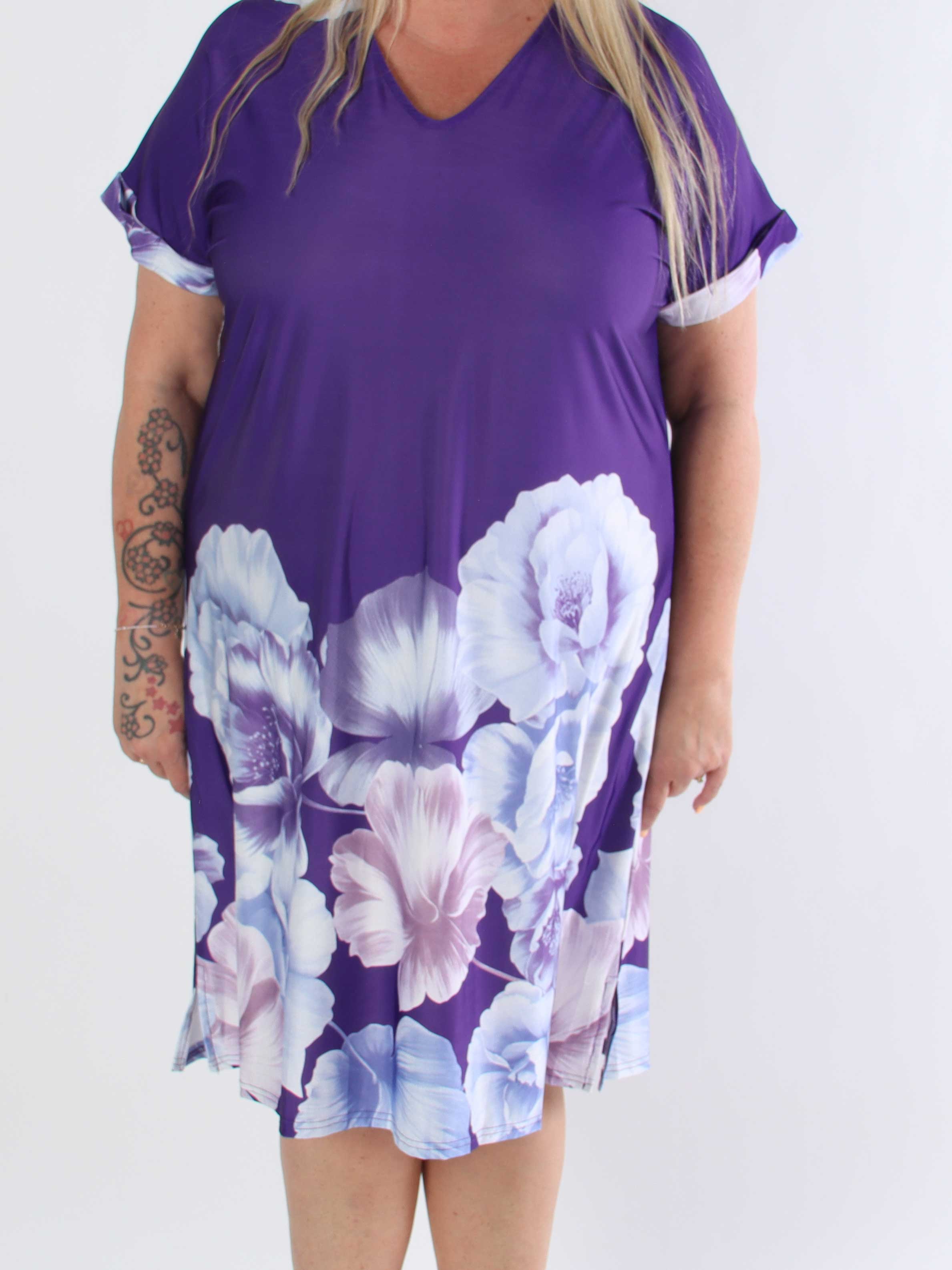 Evie Peony - Plus size tunikakjole i elastisk stof med blomsterprint