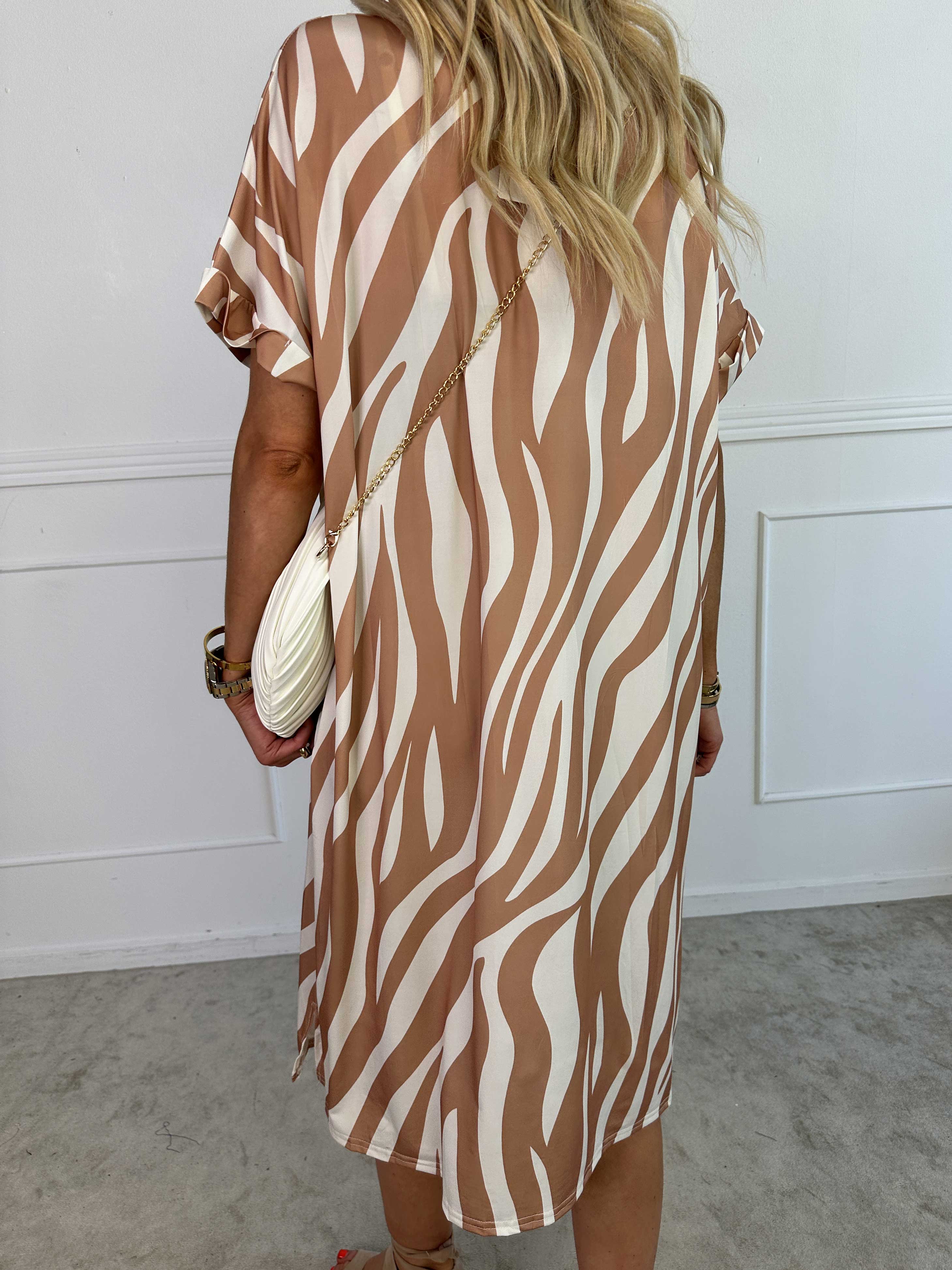 Evie Zebra - Løs tunikakjole i elastisk stof med zebraprint