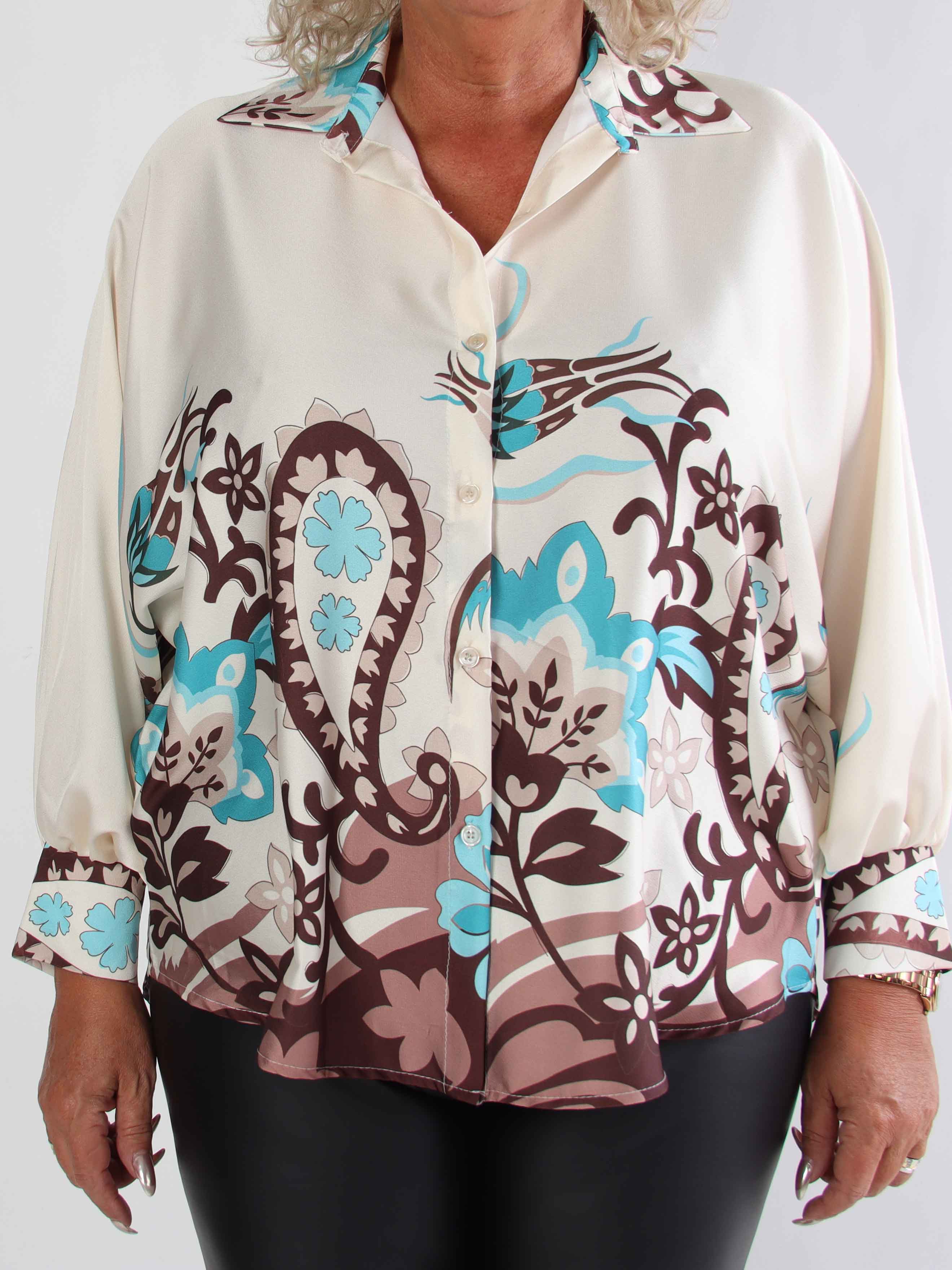 Feliciti Paisley - Mønstret plus size skjorte med flagermusærmer