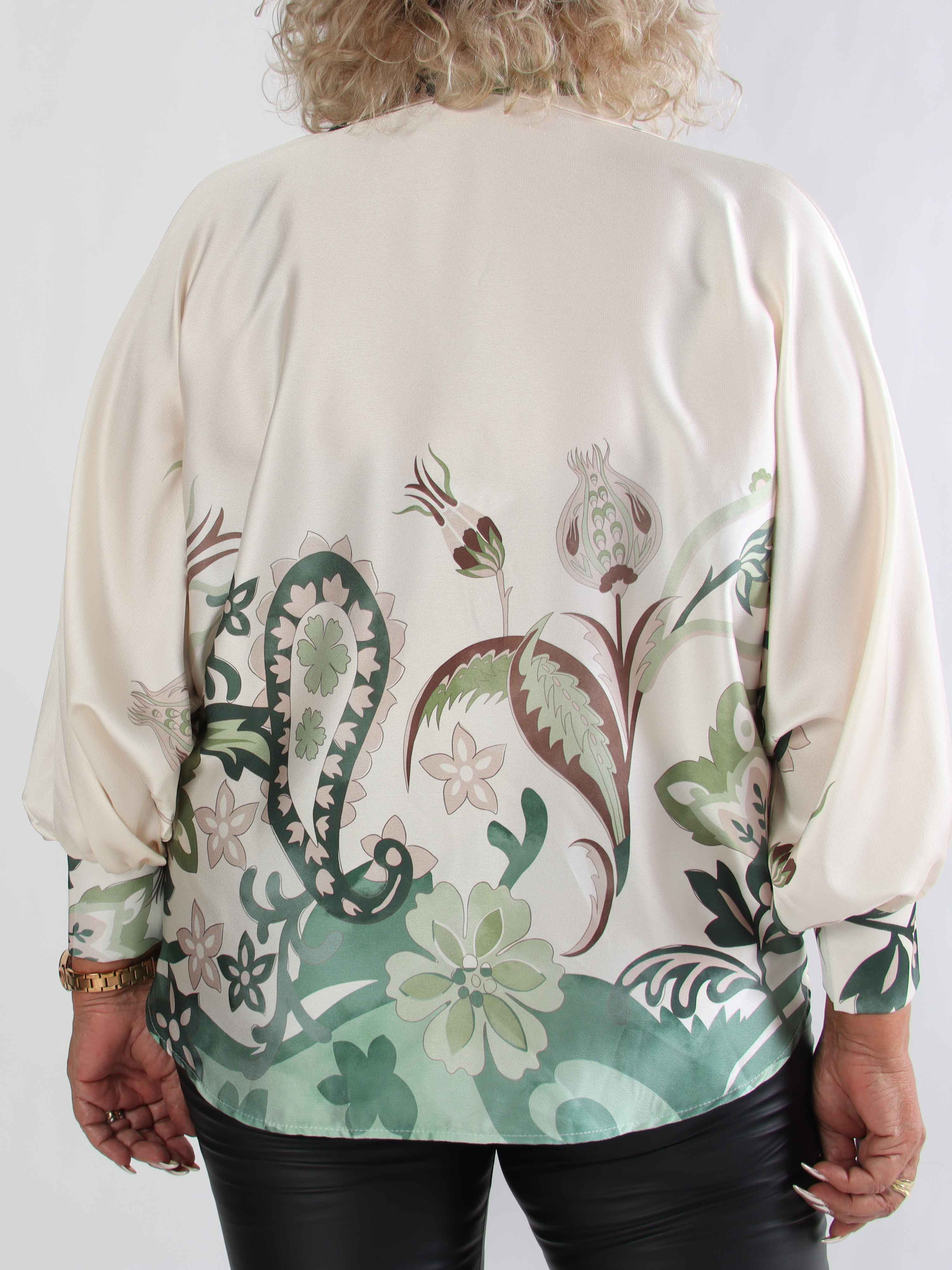 Feliciti Paisley - Mønstret plus size skjorte med flagermusærmer