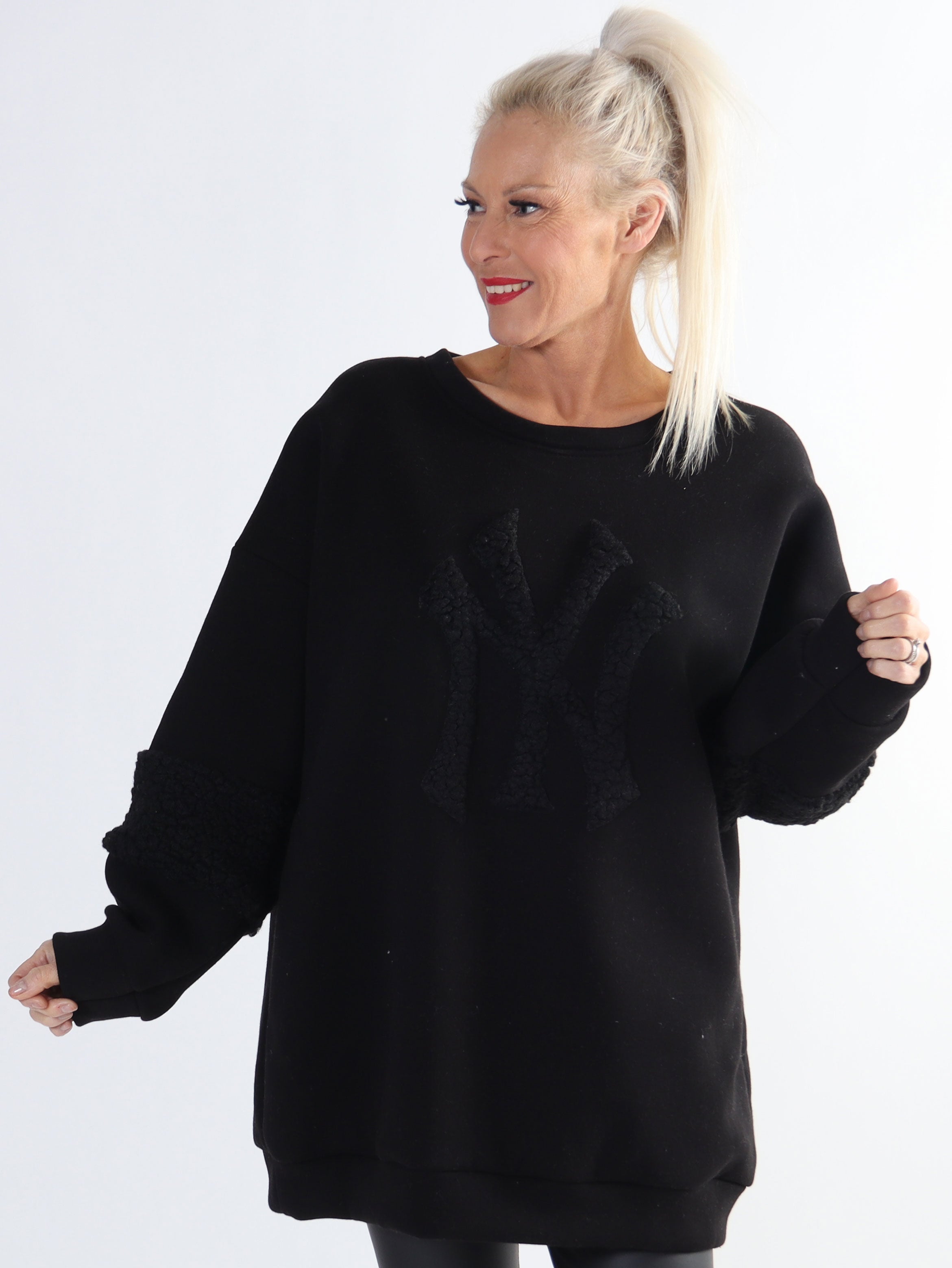 Fenya - Plus size sweatshirt detaljeret med blødt plys