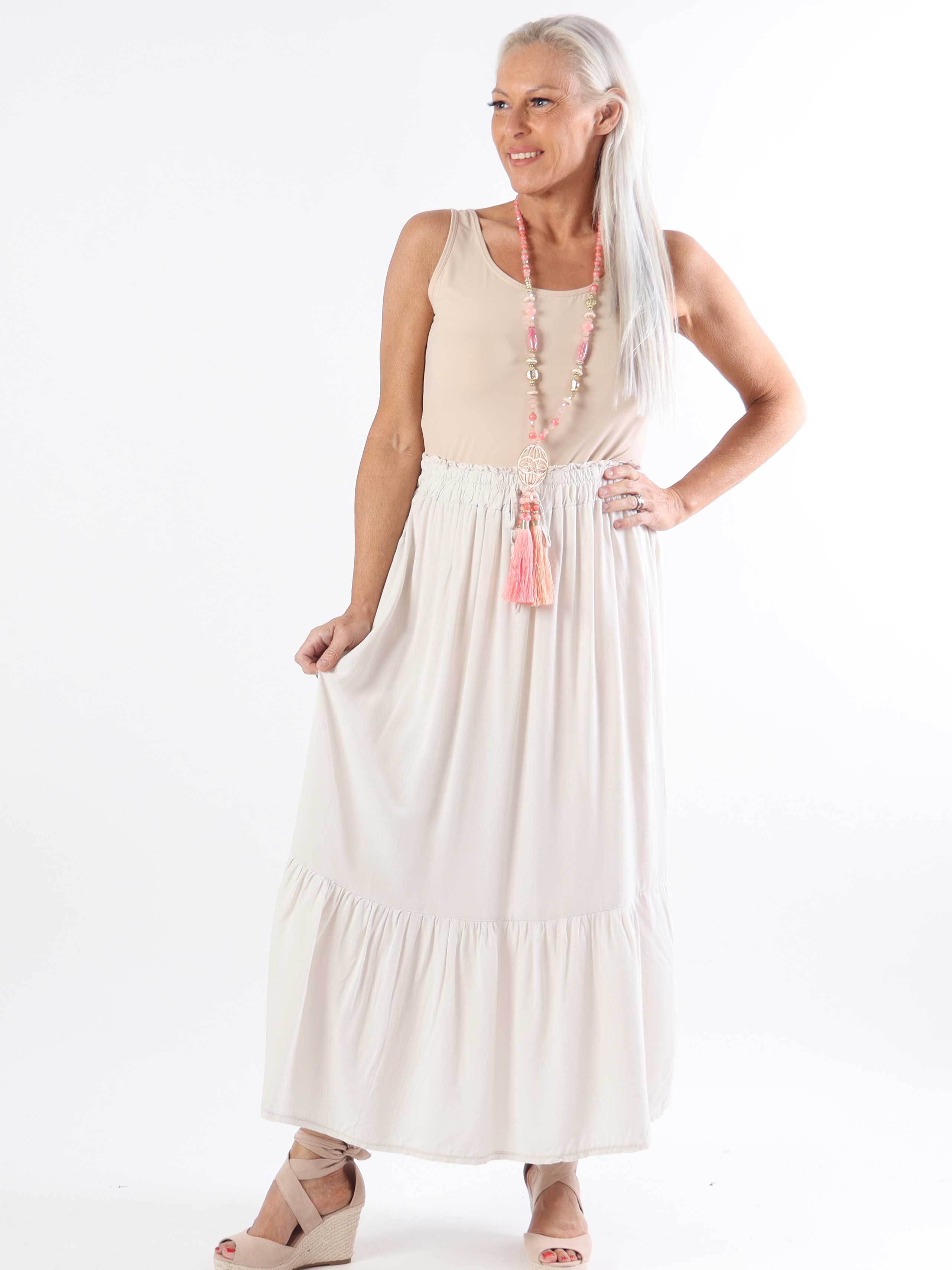 Florida - Sød plus size nederdel i viskose med flæsekant forneden