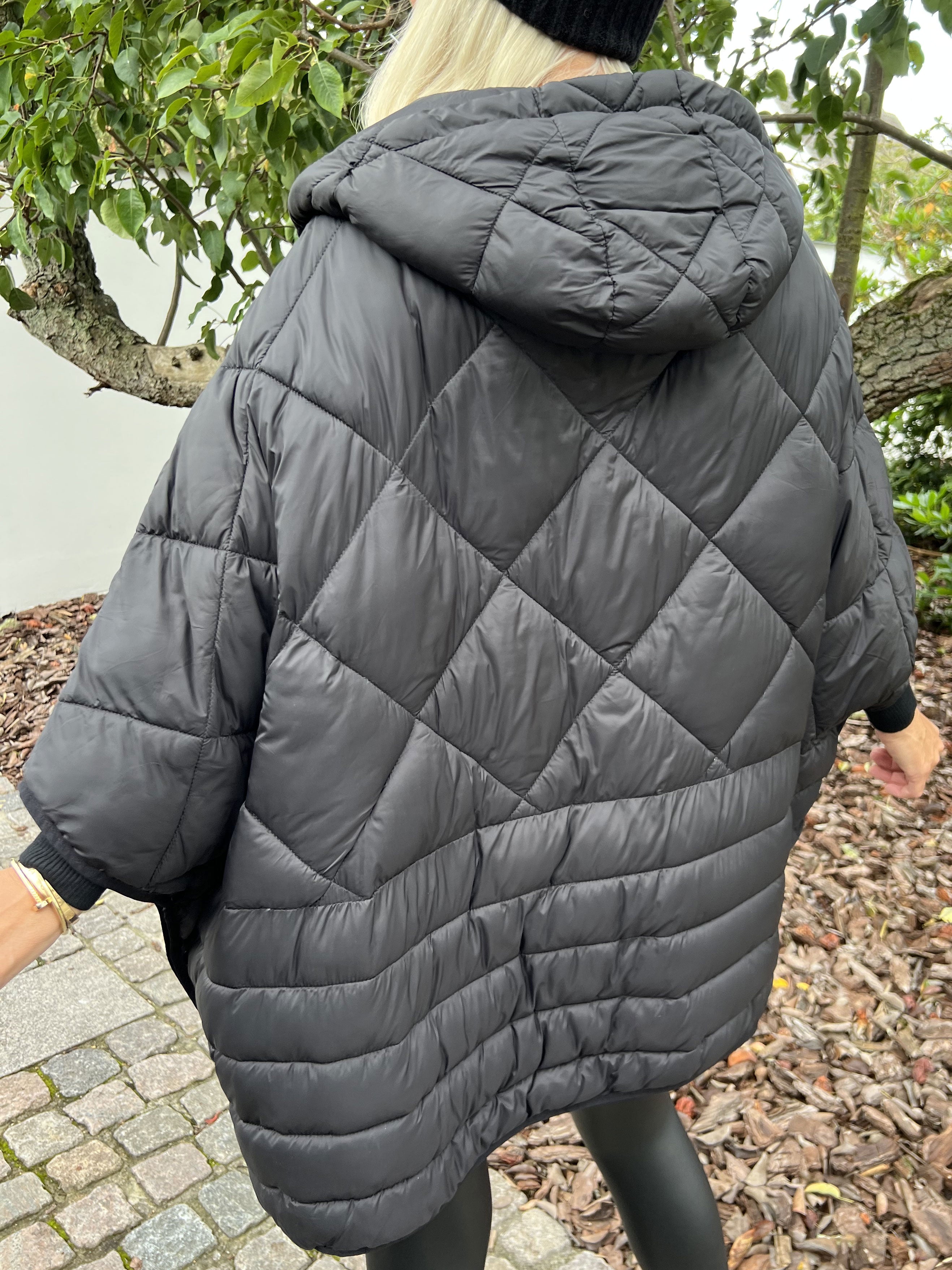 Floriza - Kort dynejakke i oversized pasform