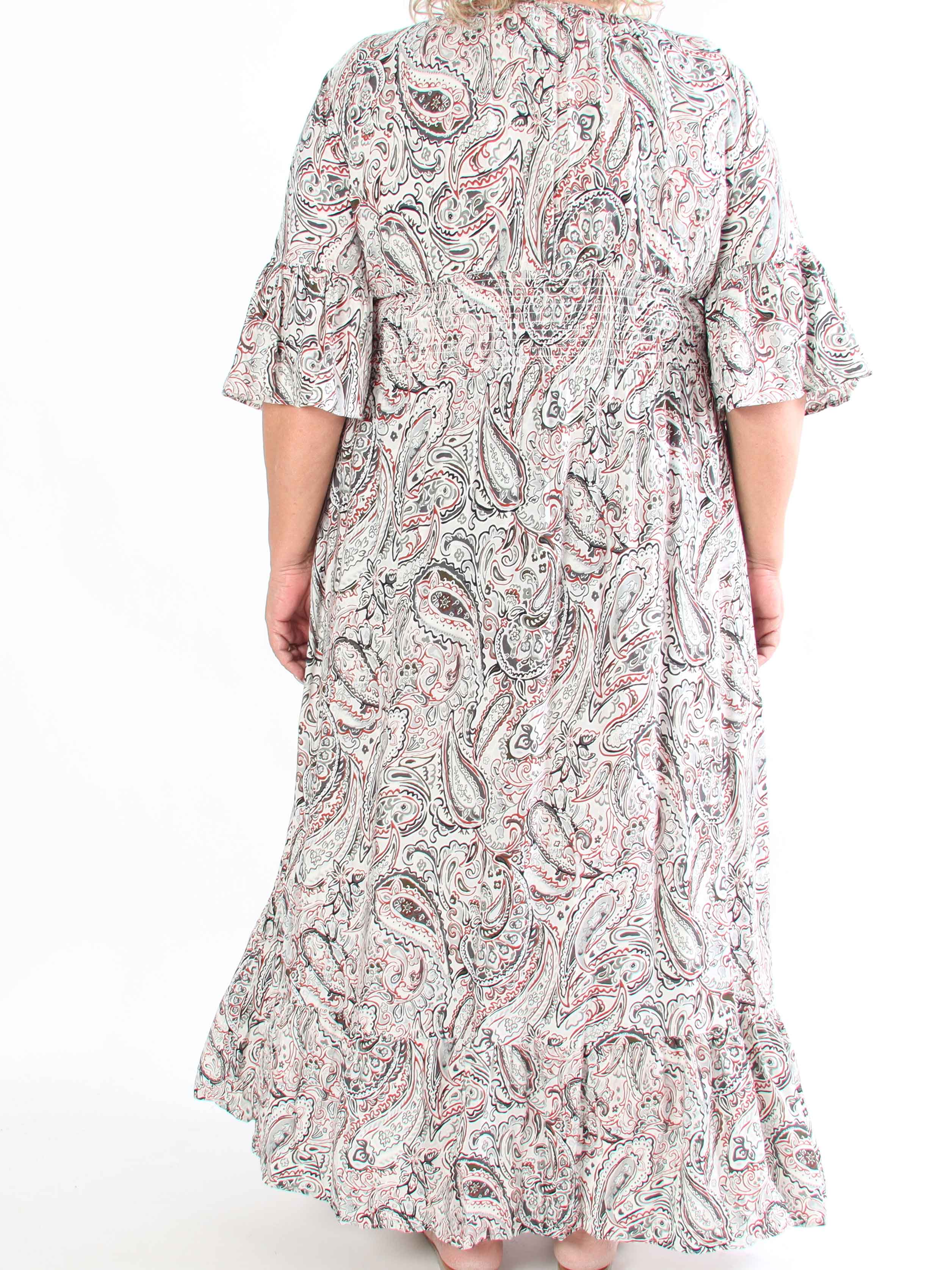 Freja - Mønstret kjole med smock i taljen