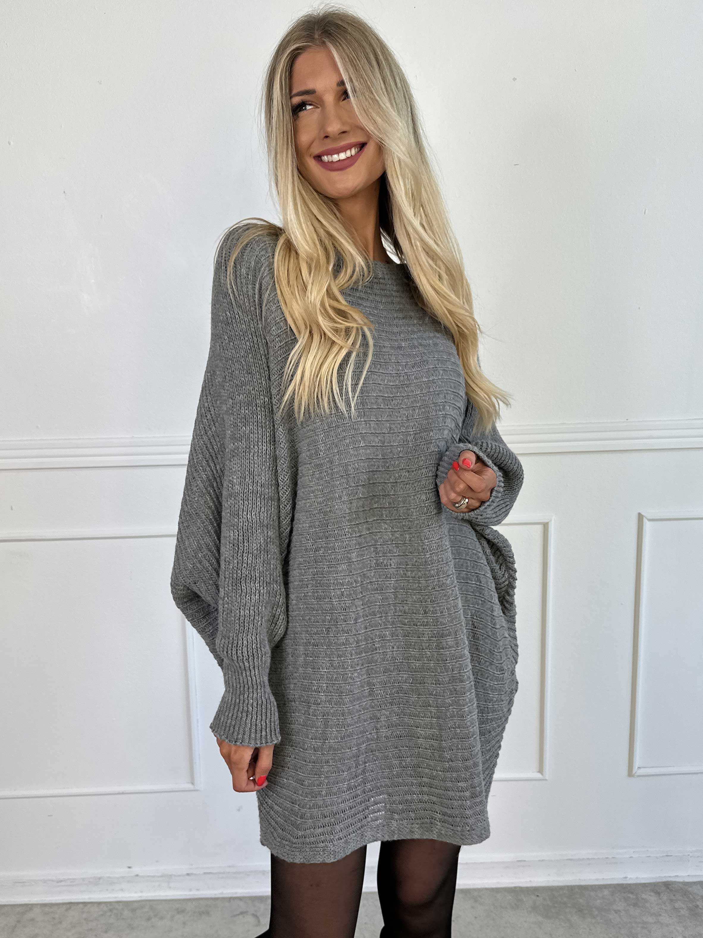 Gabbi - Oversized strik med flagermusærmer