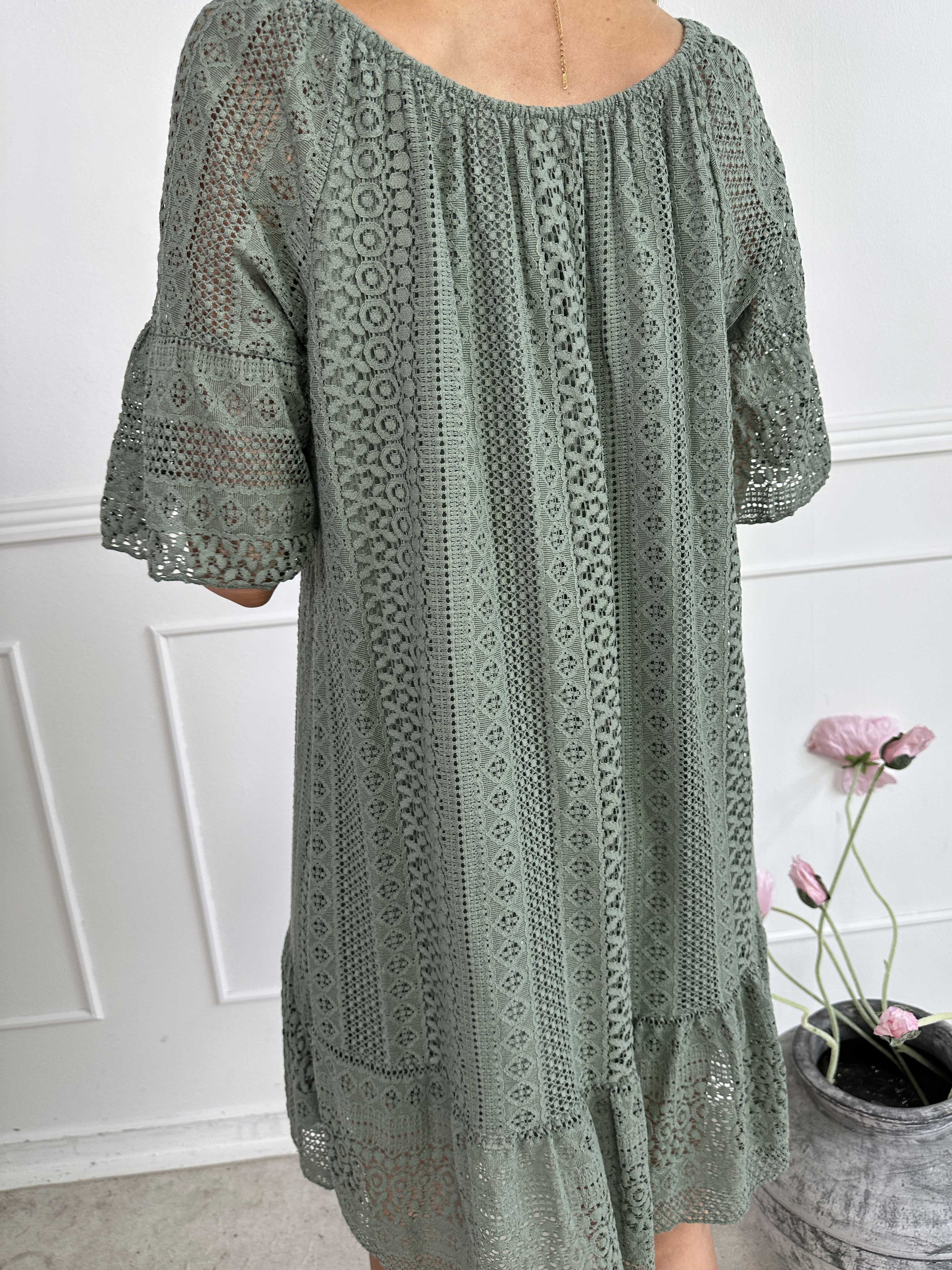 Galateia Sleeves - Kjole i blød blonde i bomuld