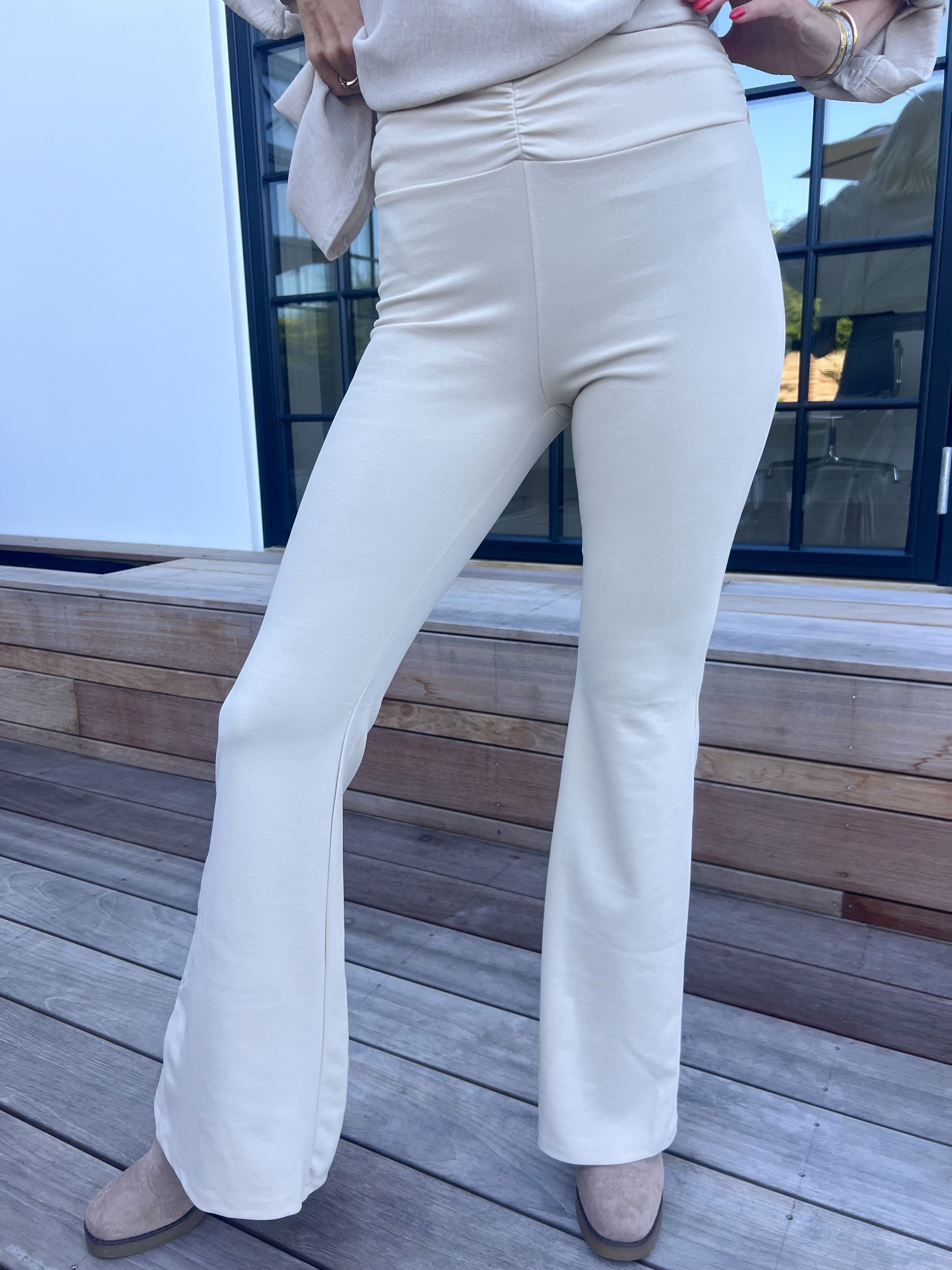 Gaja - Løse elastiske bukser med elastik i taljen