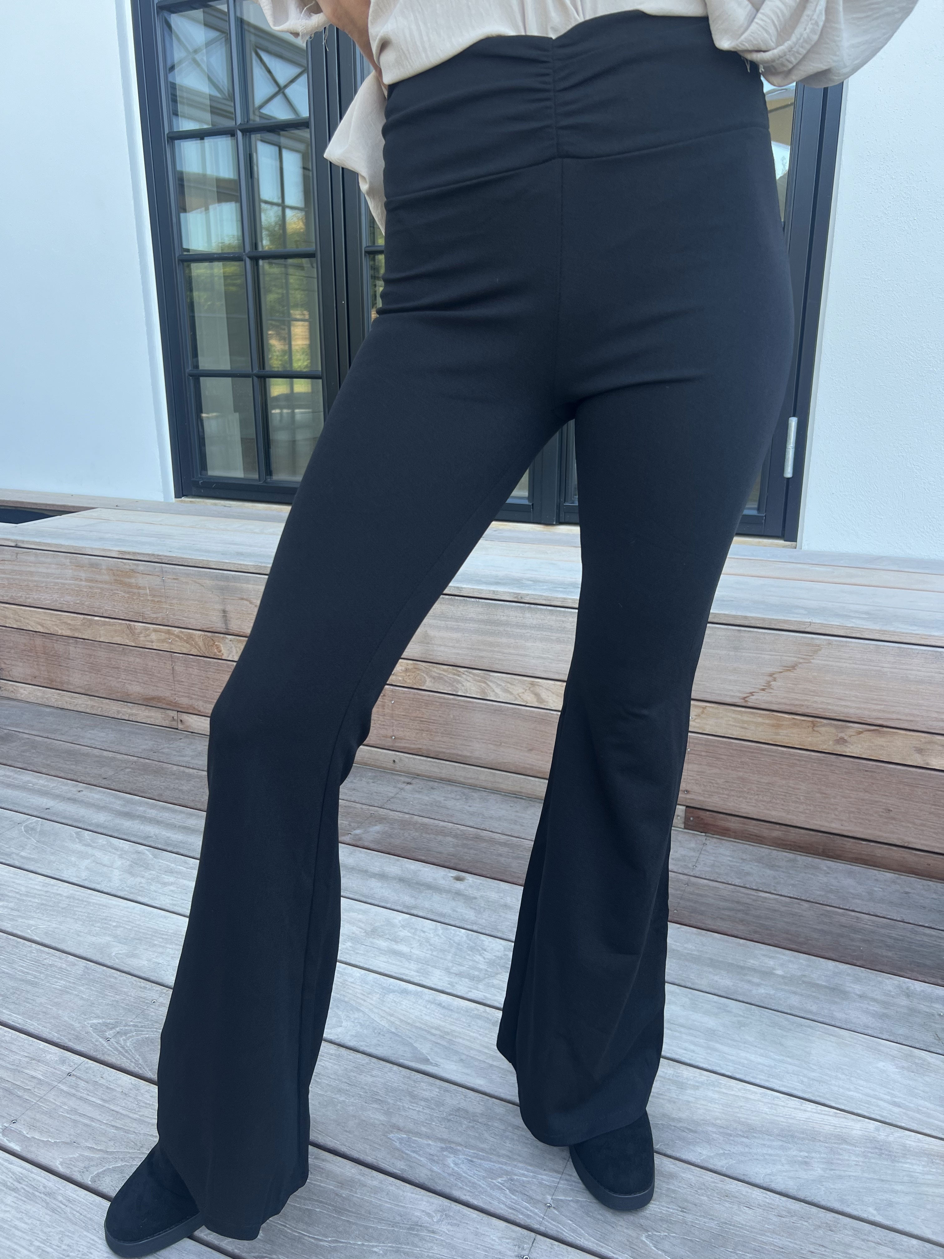 Gaja - Løse elastiske bukser med elastik i taljen