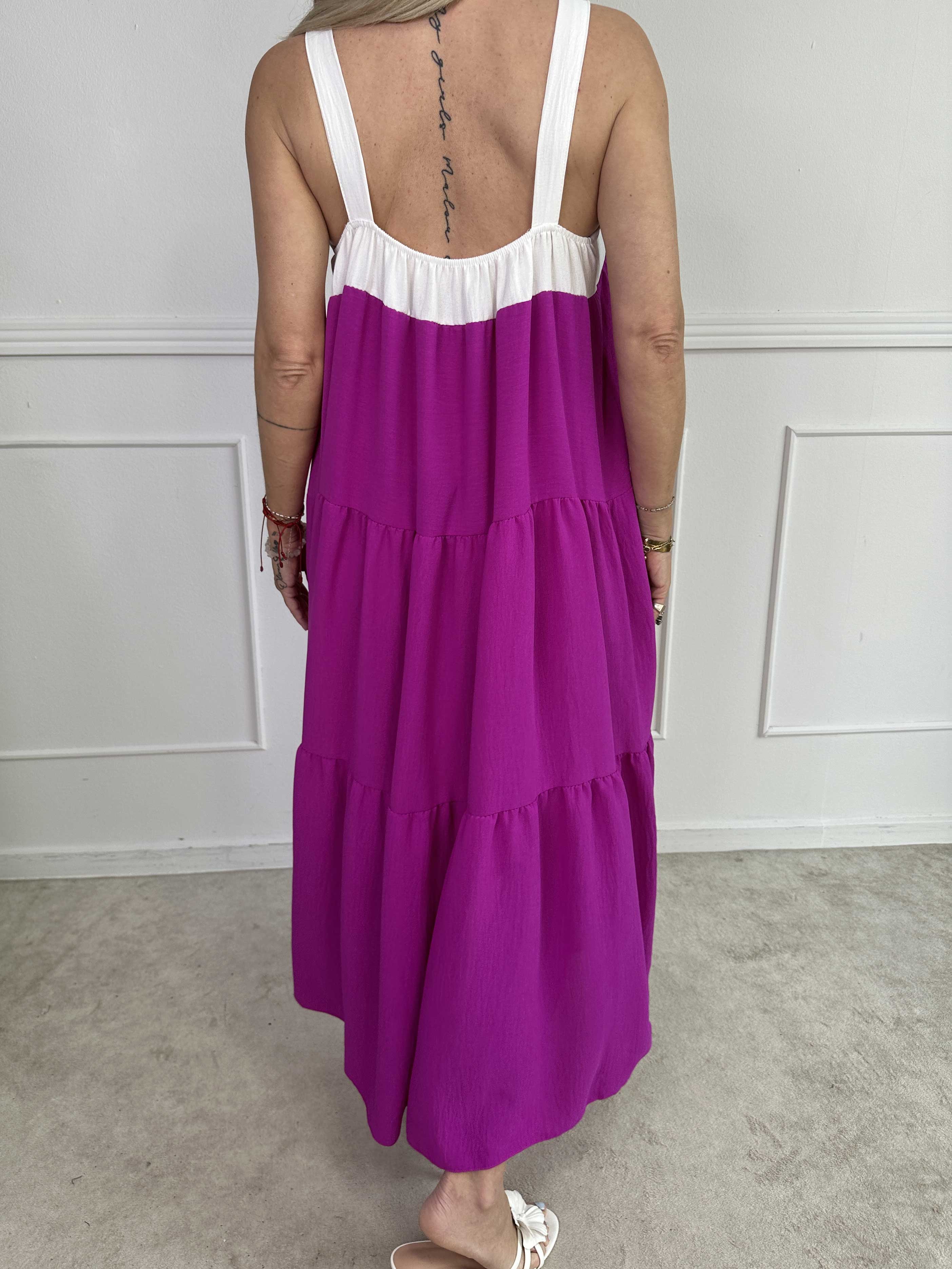 Glenna - Lang lag på lag kjole i viskose med hvide stropper