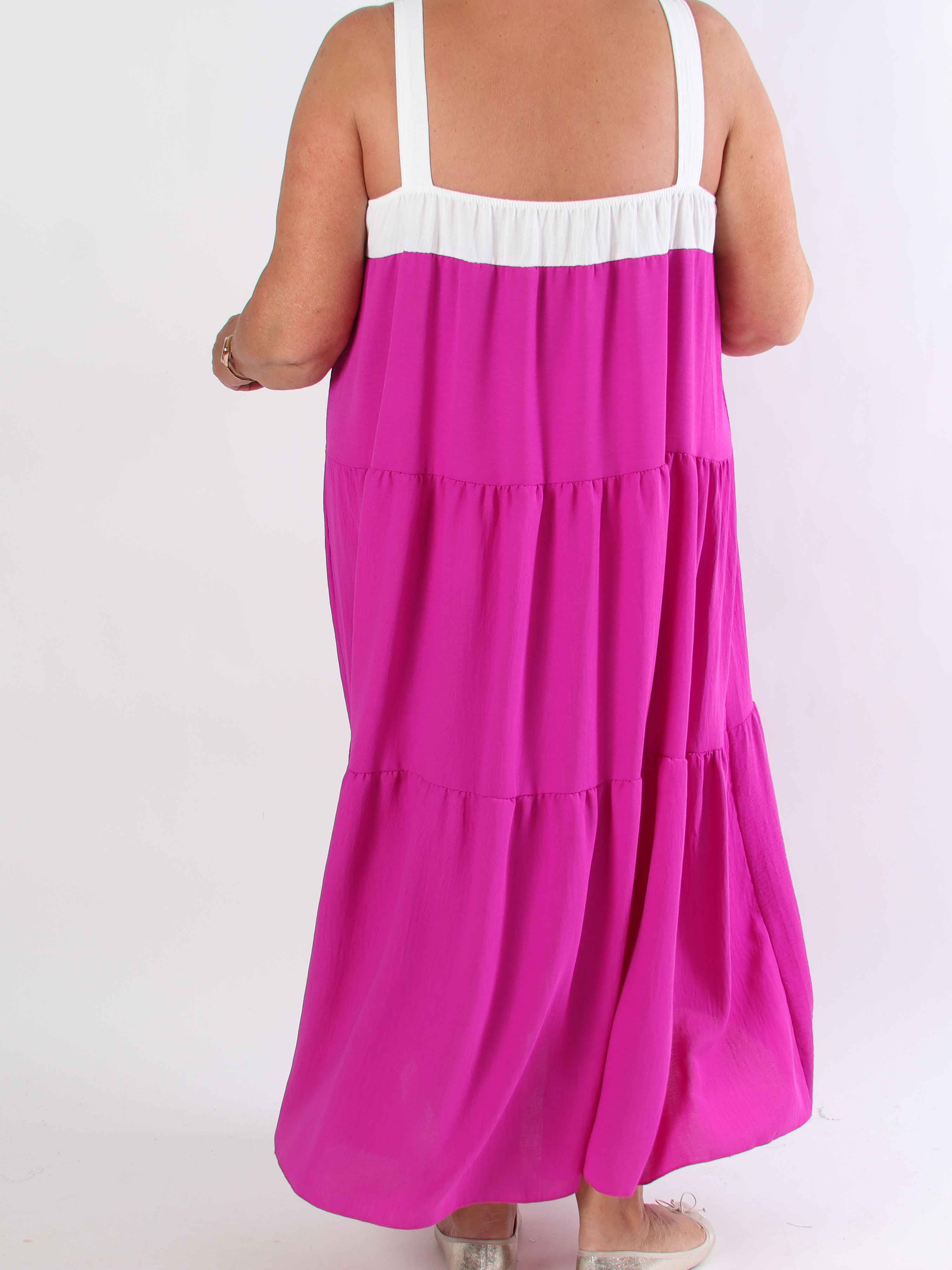 Glenna - Lang plus size kjole i viskose med hvide stropper