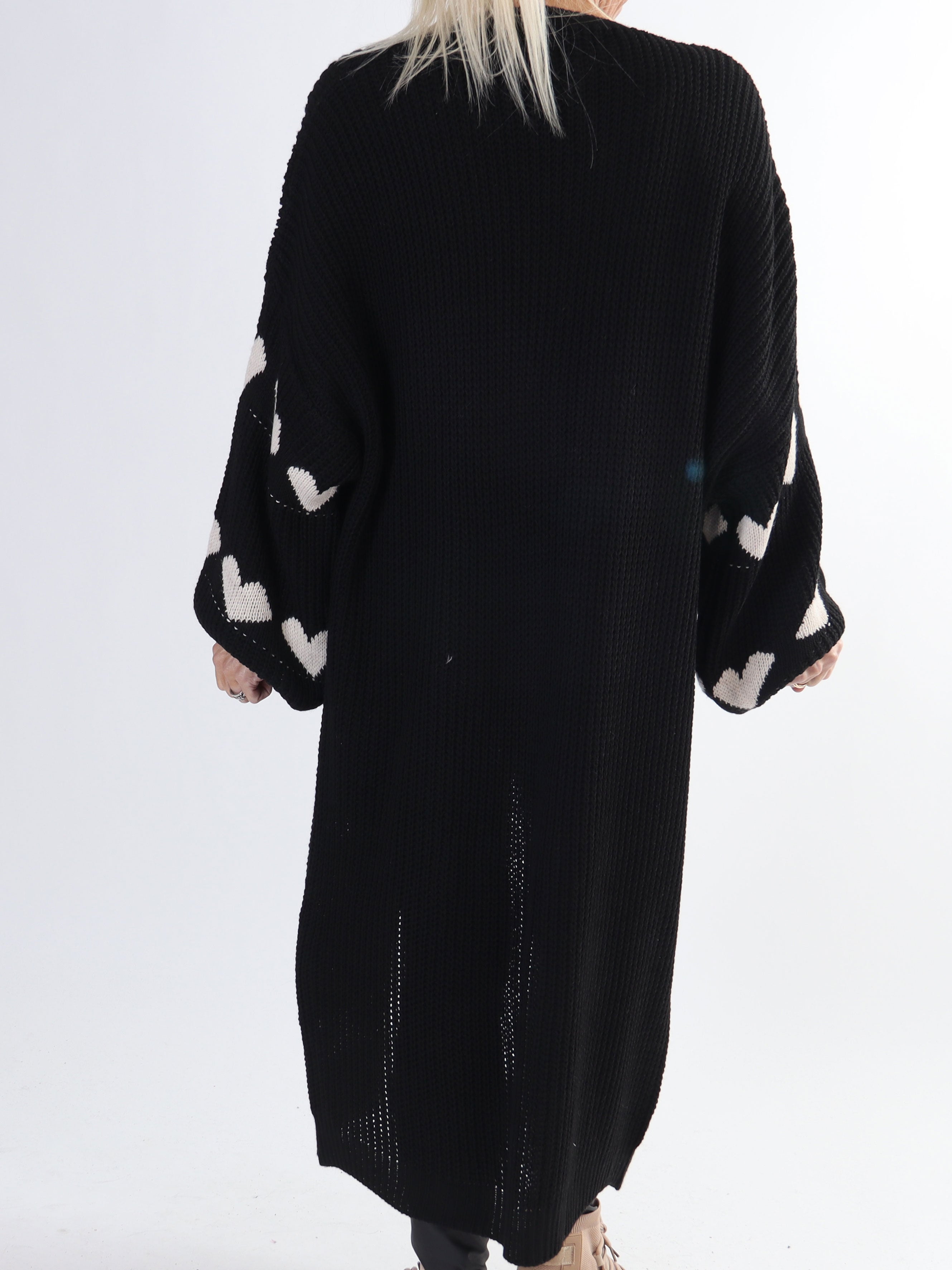 Grace - Plus size strikcardigan med hjerter og ballonærmer