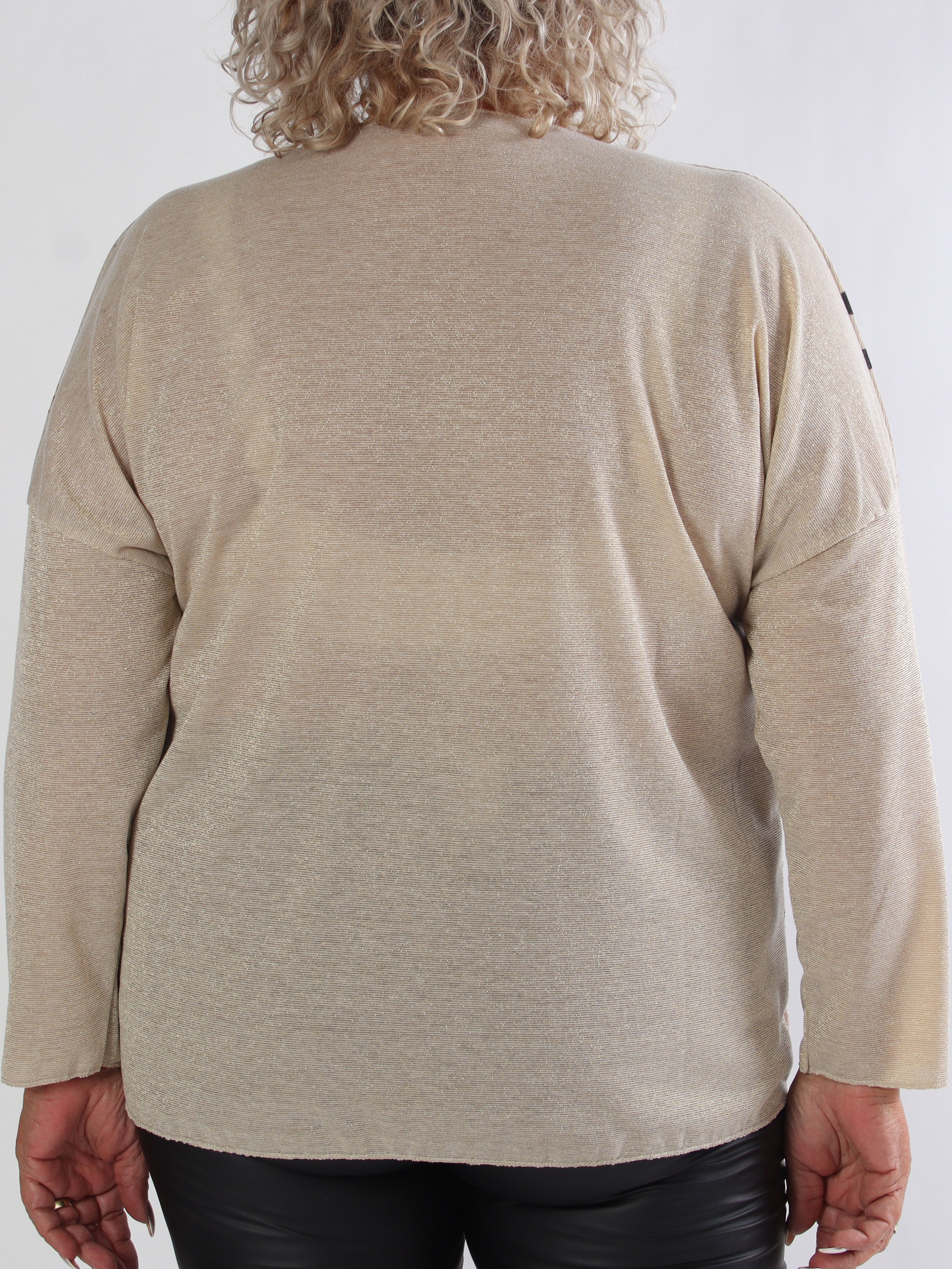 Hecate - Plus size bluse med søde motiver og glimmertråde