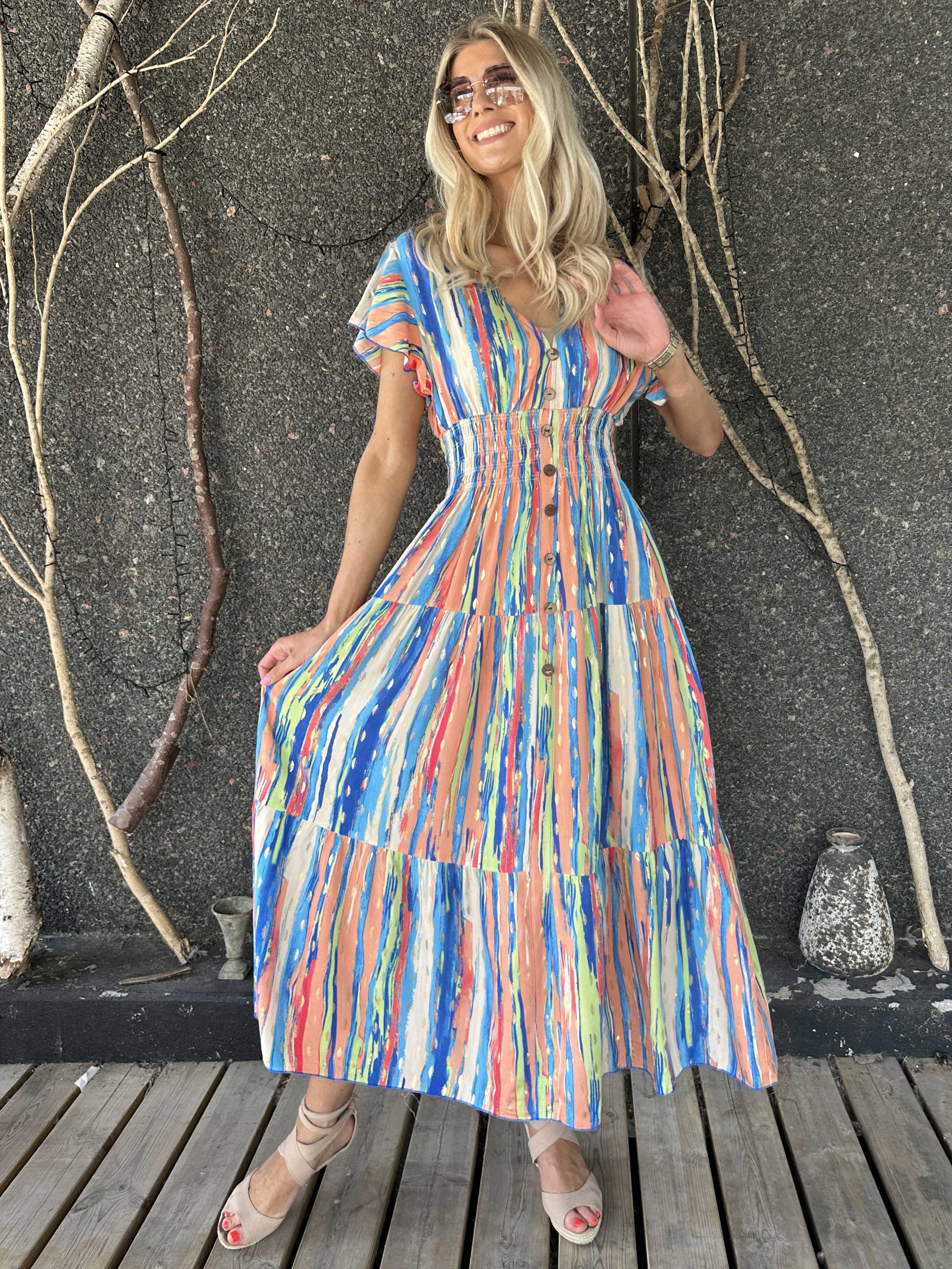 Hinata Stripe - Lang stribet kjole i viskose med smock