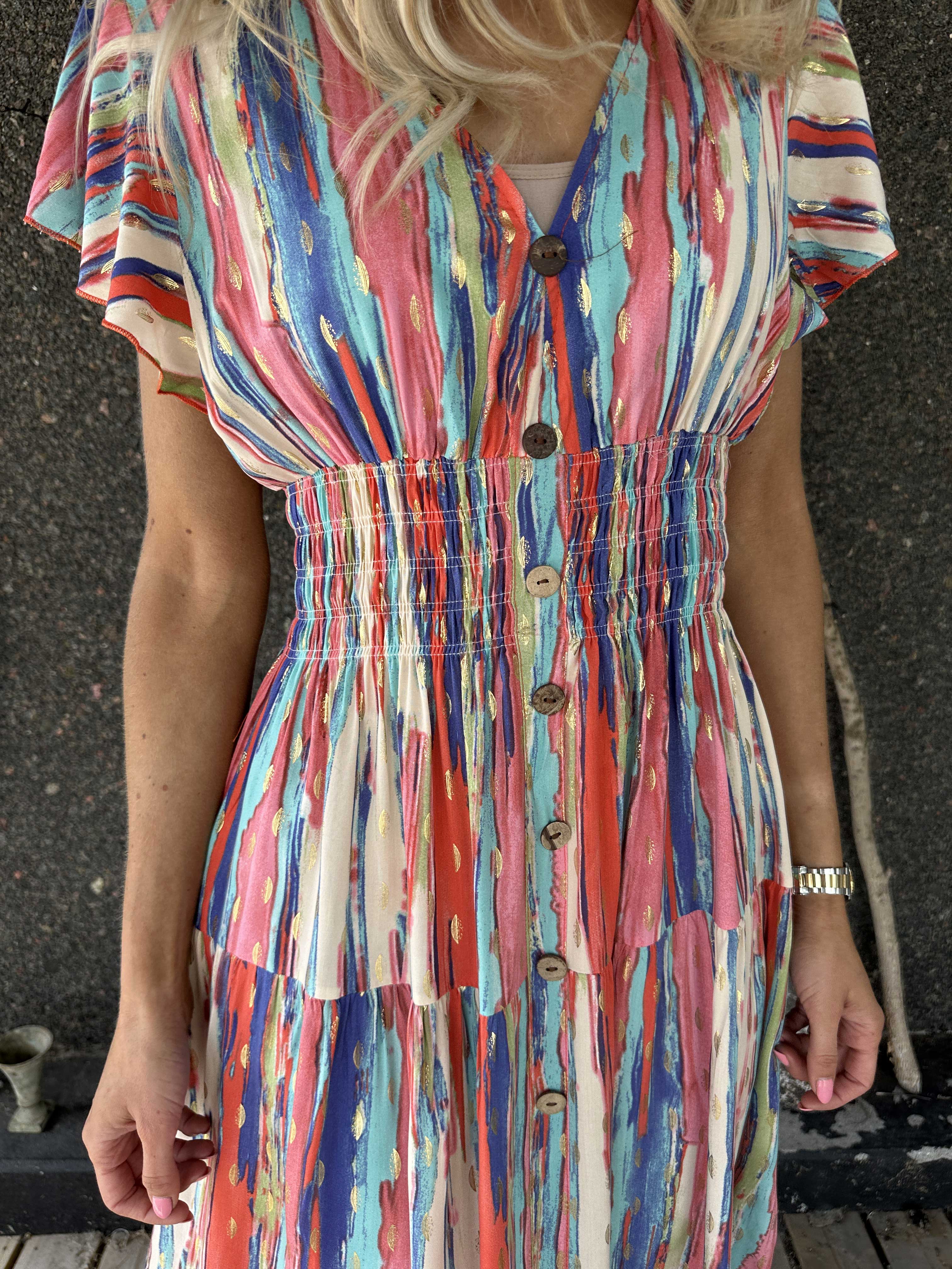 Hinata Stripe - Lang stribet kjole i viskose med smock