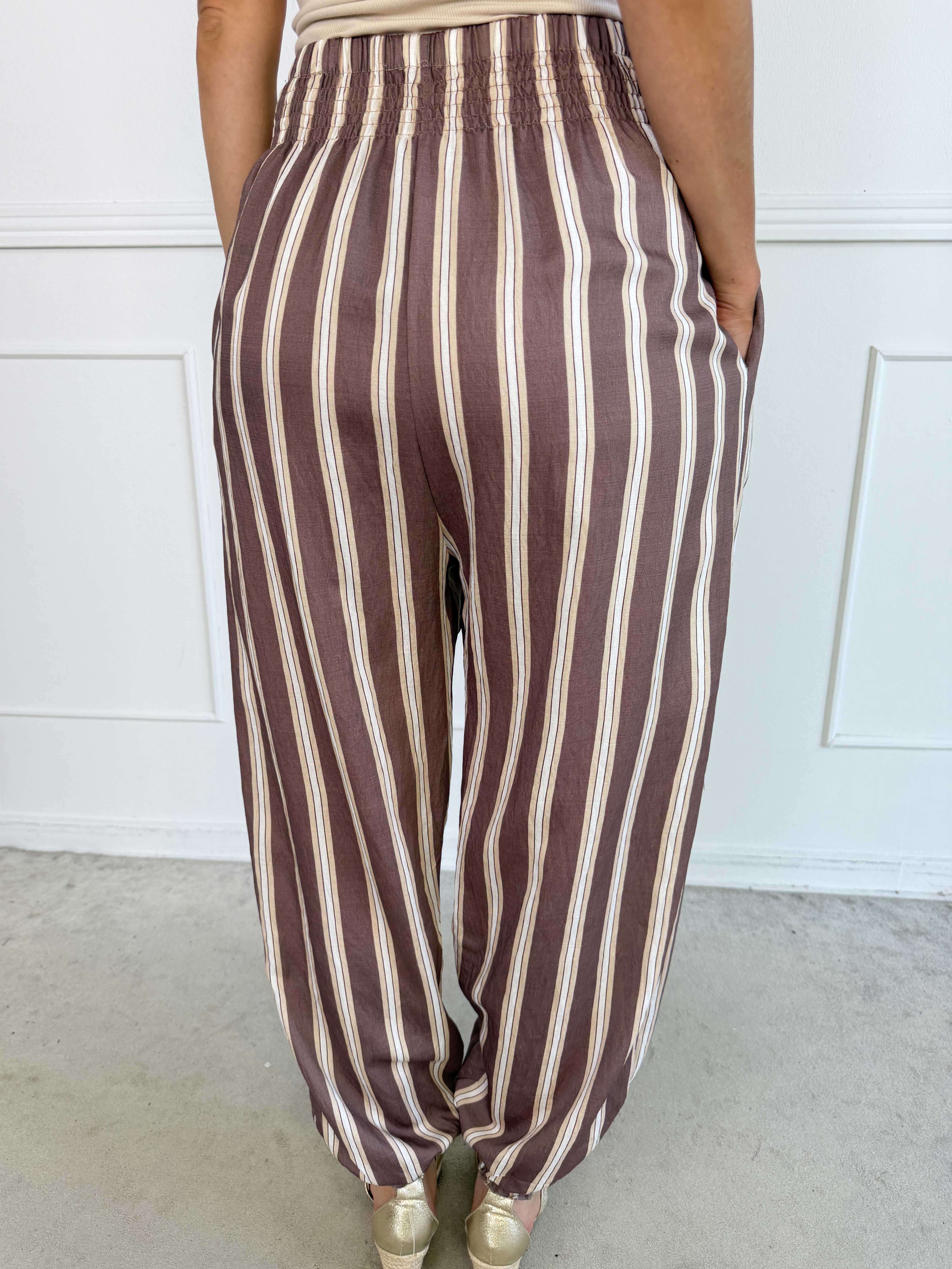 Amidala Pants - Feminin stribede bukser i let viskoseblanding med elastikkant
