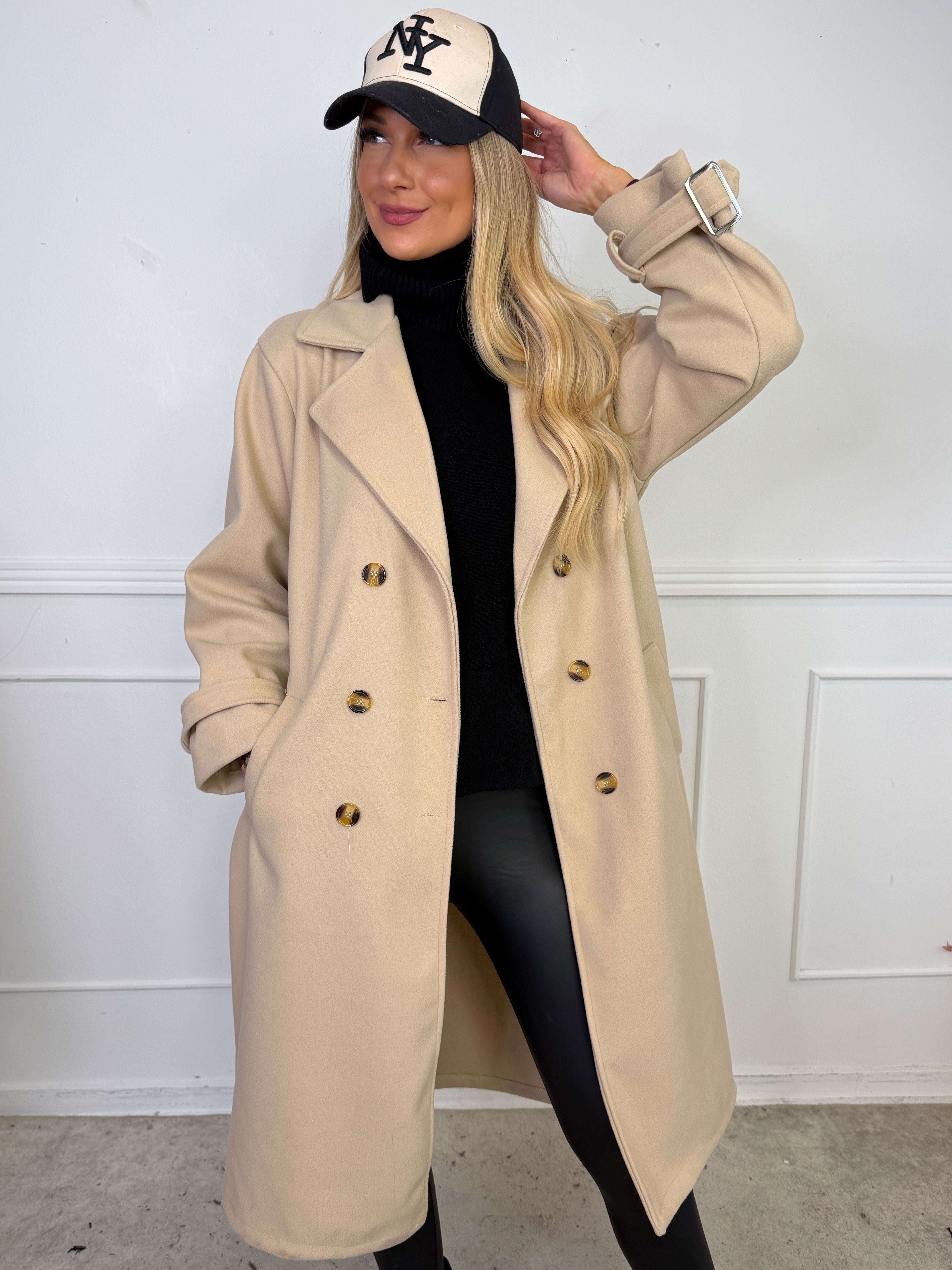 Sharpay Coat - Plus size trenchcoat med bindebånd