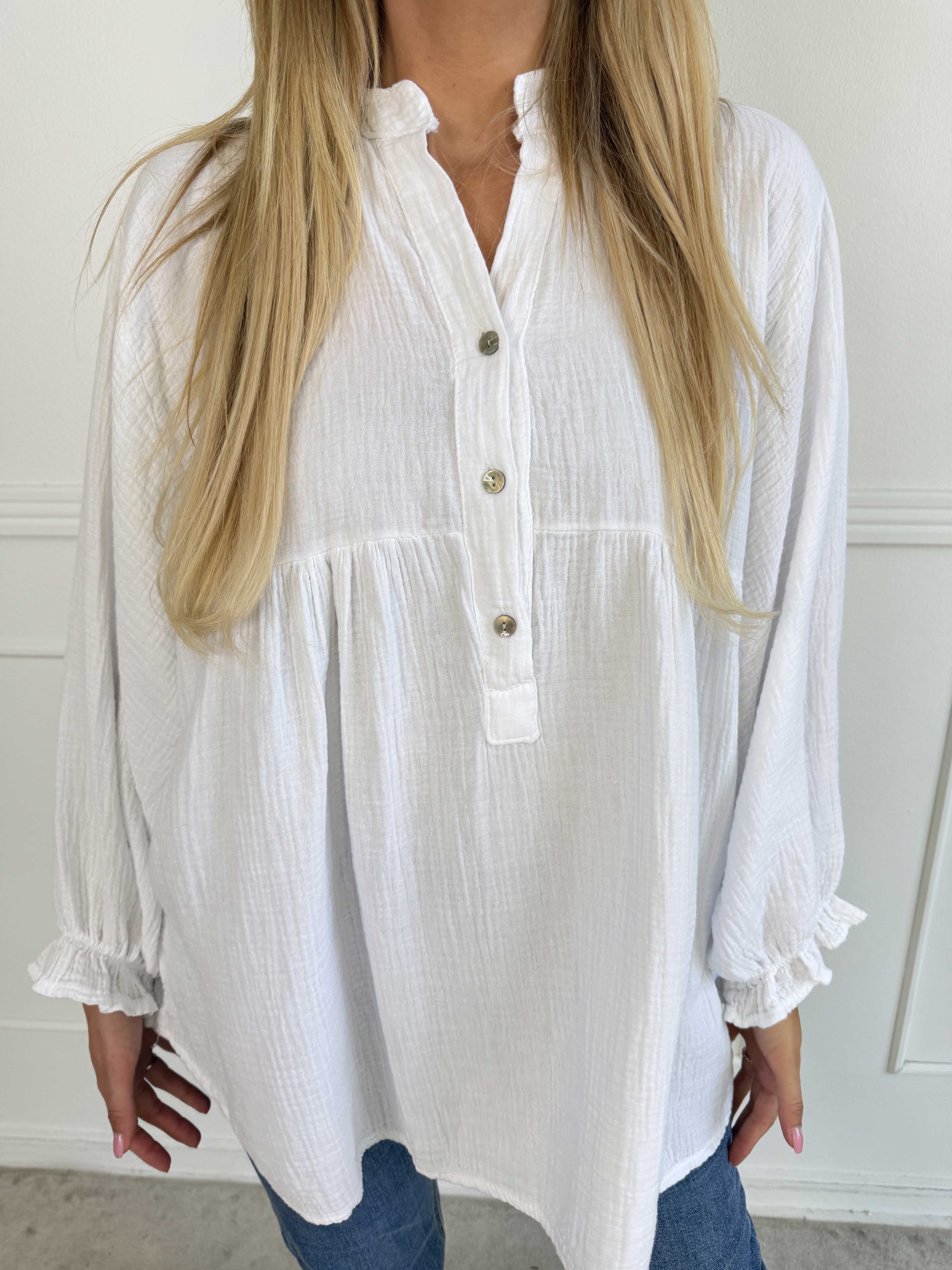 Diva Plain - Plus size tunikaskjorte i blødt musselin-stof