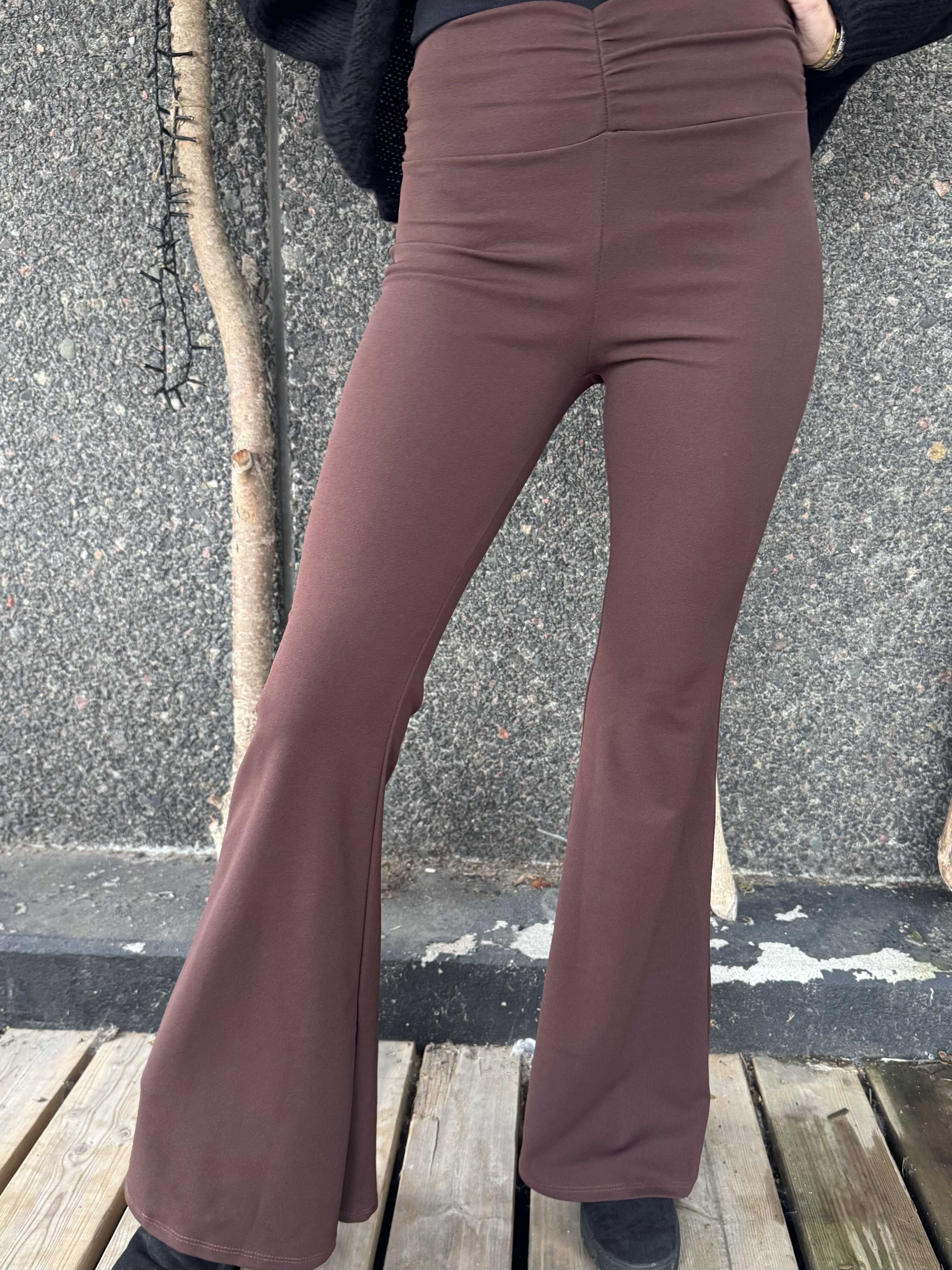 Gaja - Løse elastiske bukser med elastik i taljen