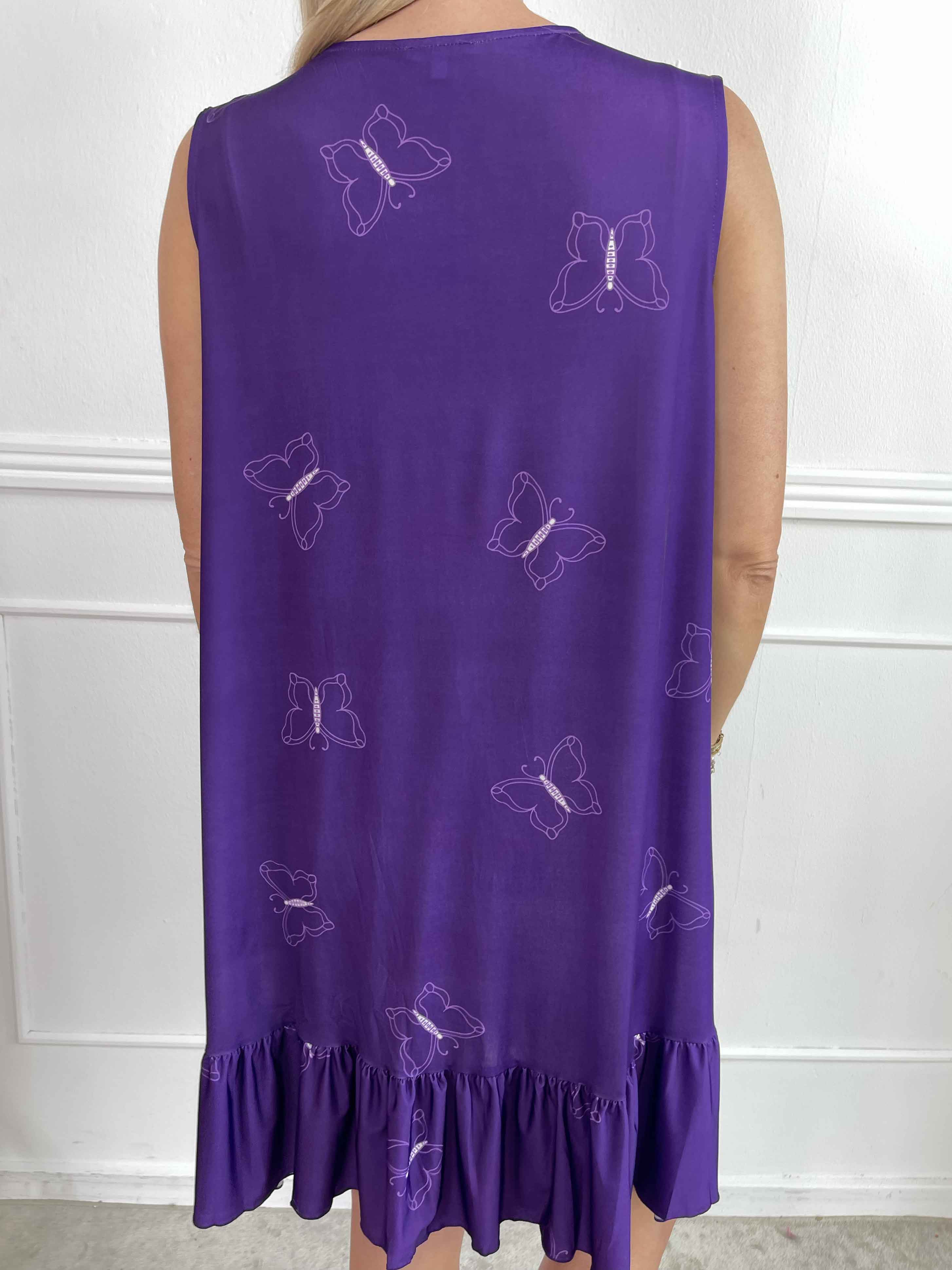 Aurelia - Sommerkjole med sommerfugleprint og flæsekant