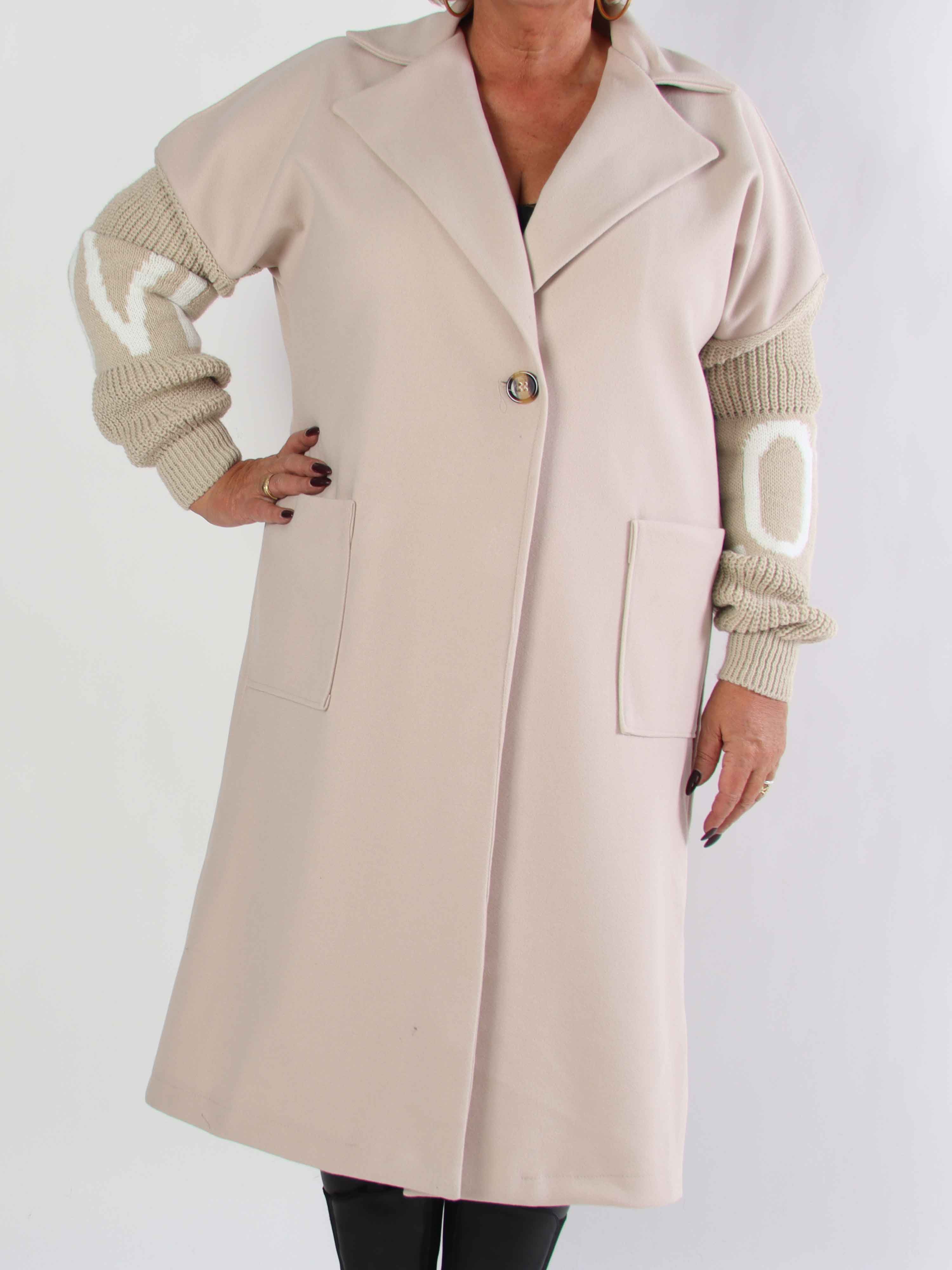 Debbie Midi - Fin plus size frakke med strikærmer