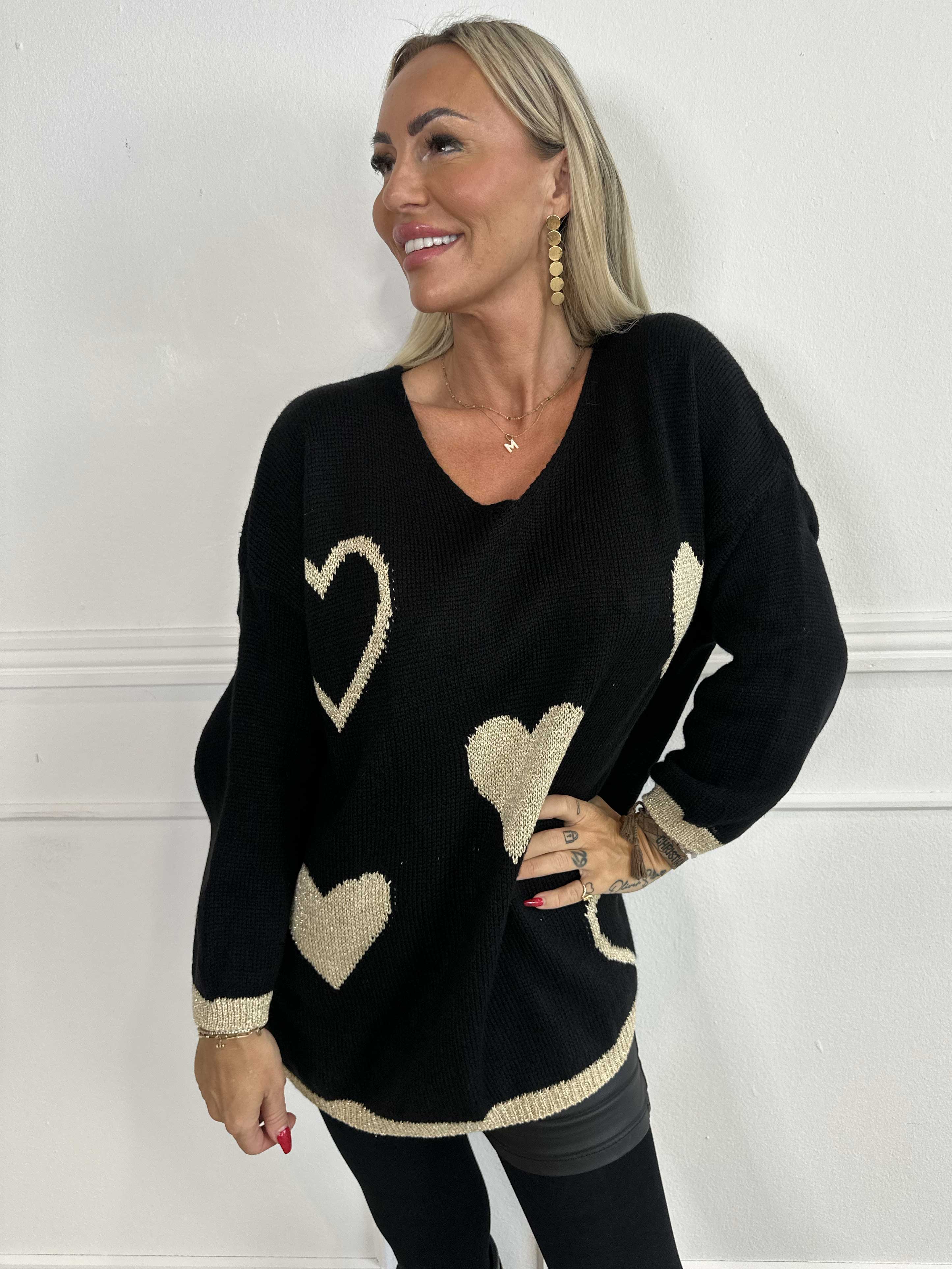 Martine - Sød strik med uld og guld hjerter