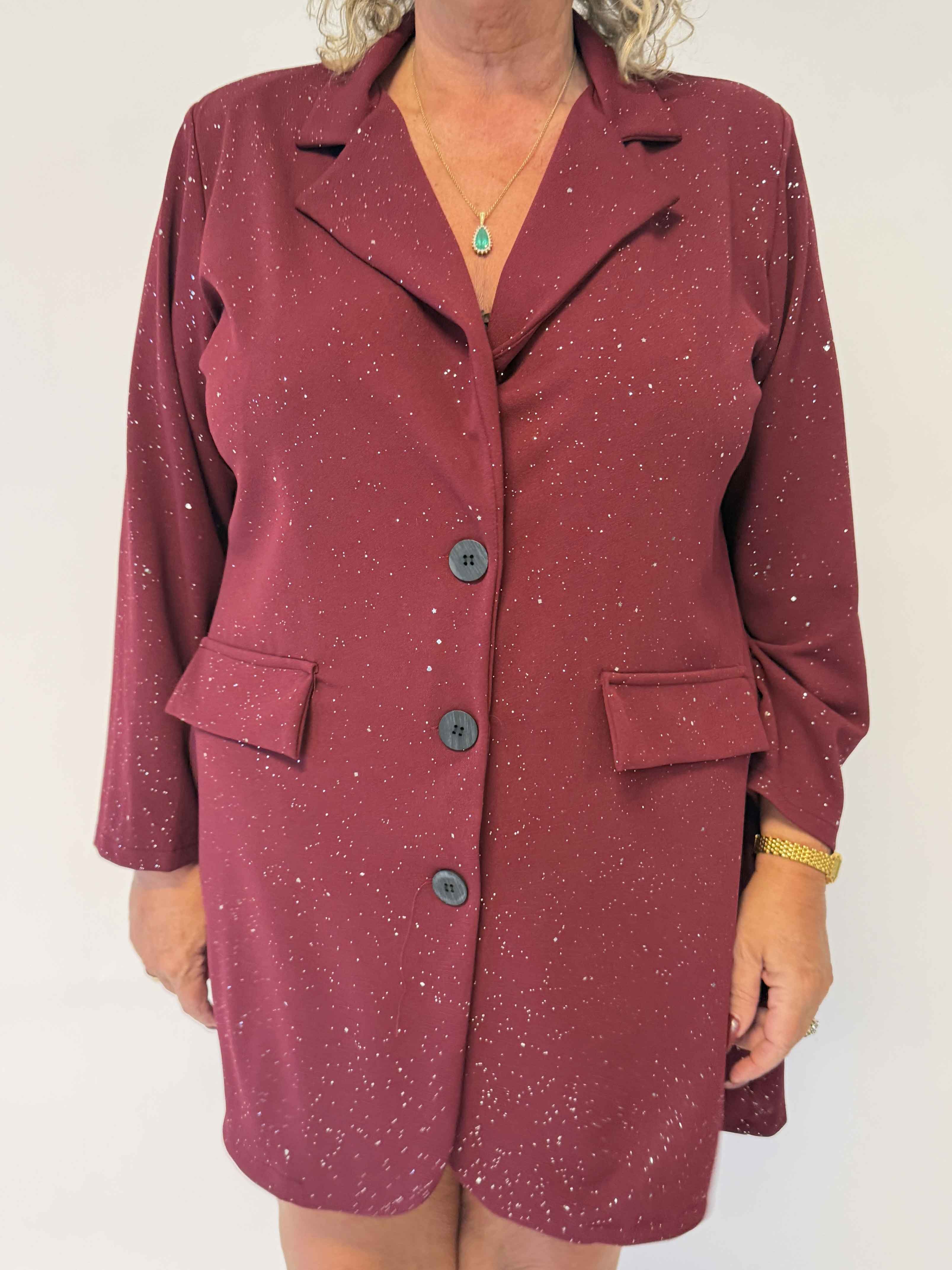 Medea Long - Elegant plus size blazer med fint glimmerstøv, der giver et eksklusivt look