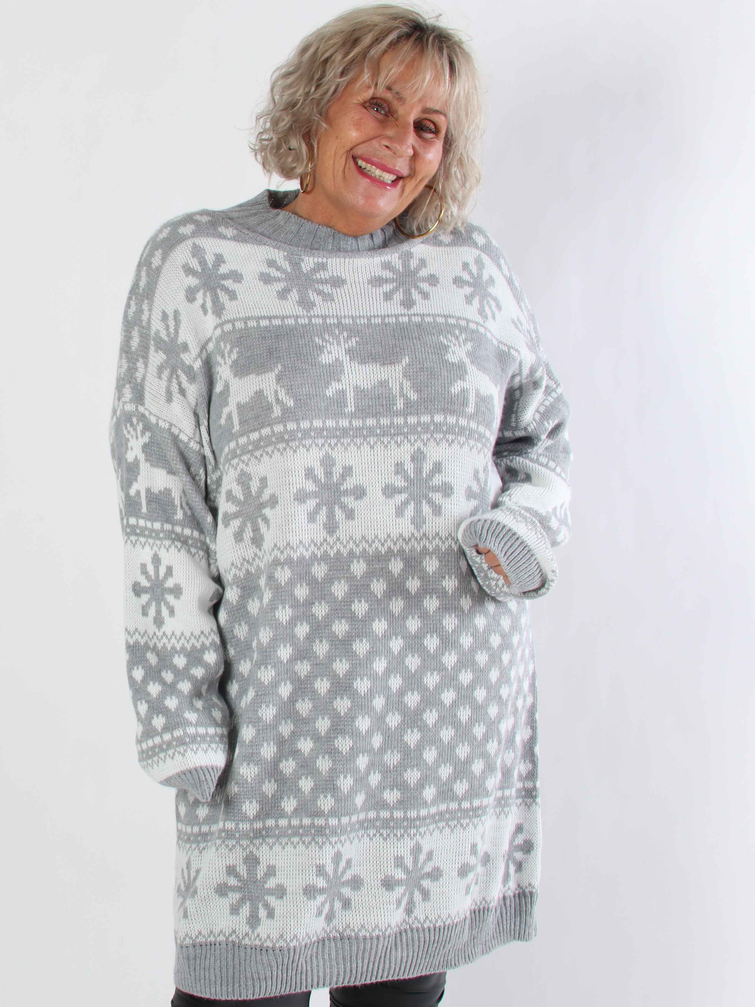 Elza - Plus size julestrikkjole med rensdyr og snefnug