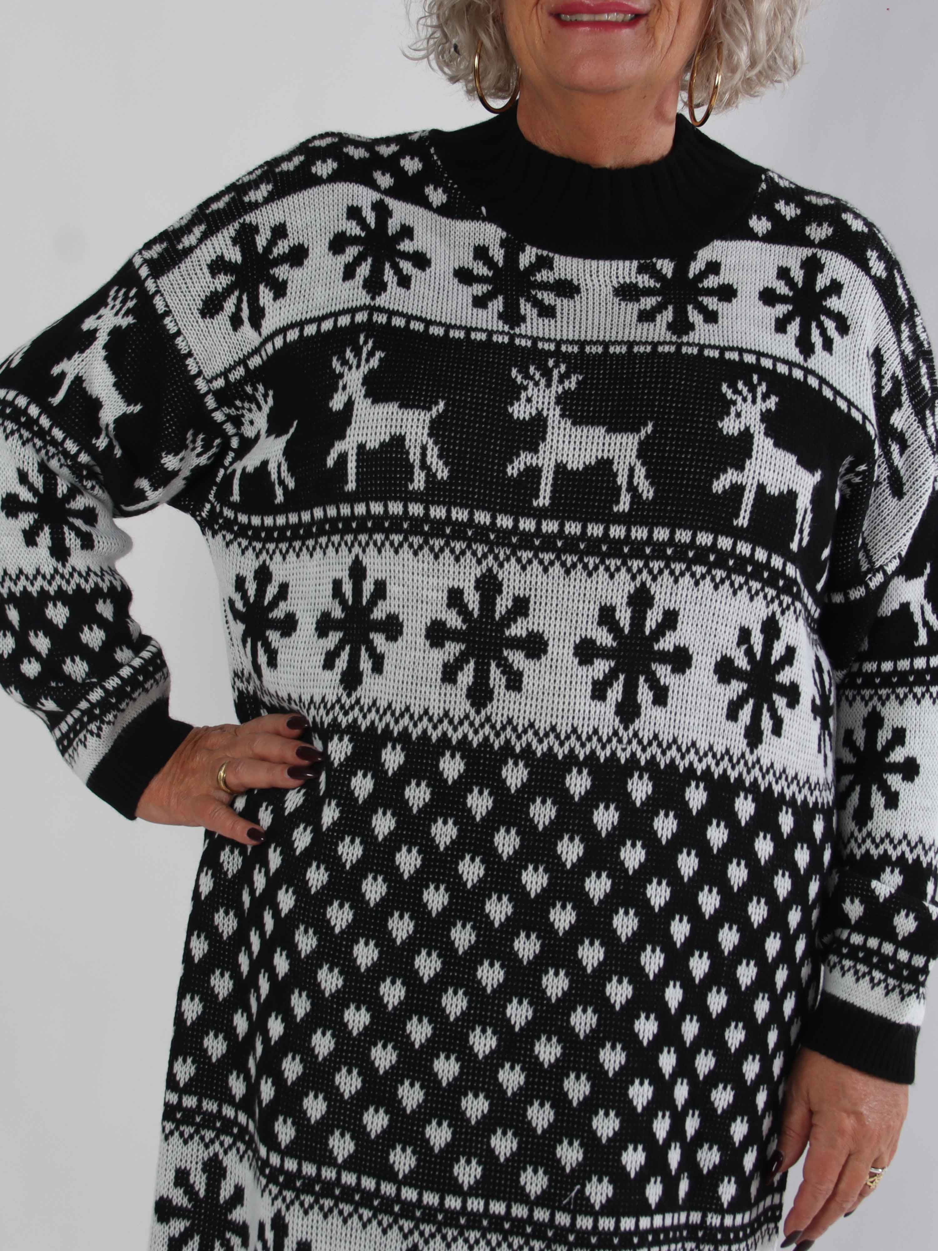 Elza - Plus size julestrikkjole med rensdyr og snefnug