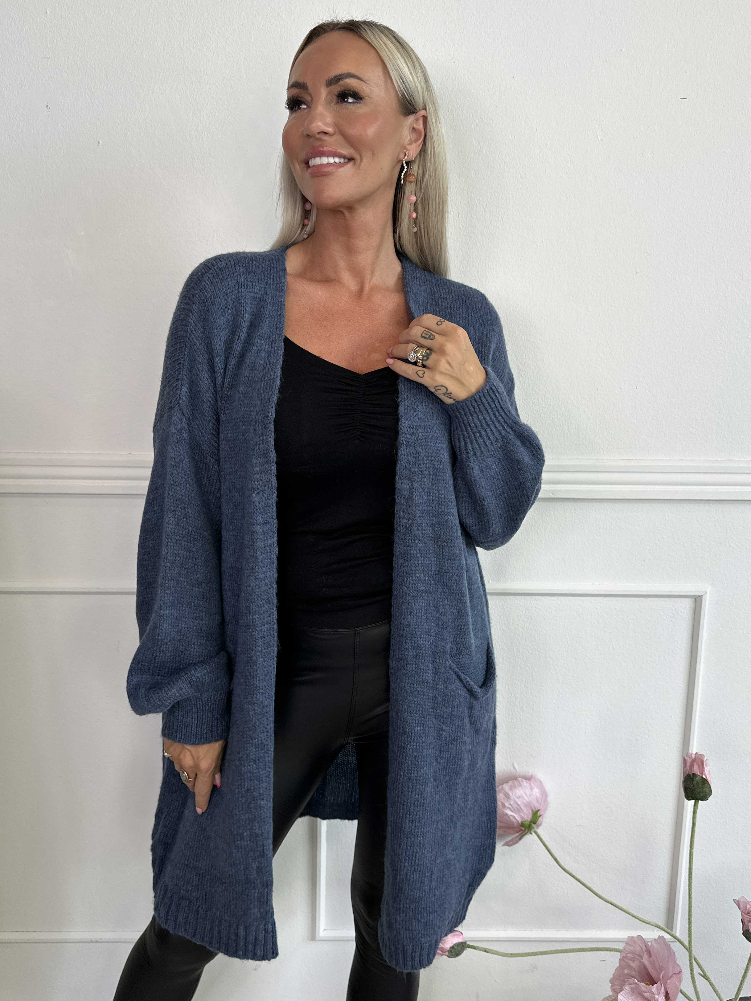 Valentine - Strikcardigan med lommer