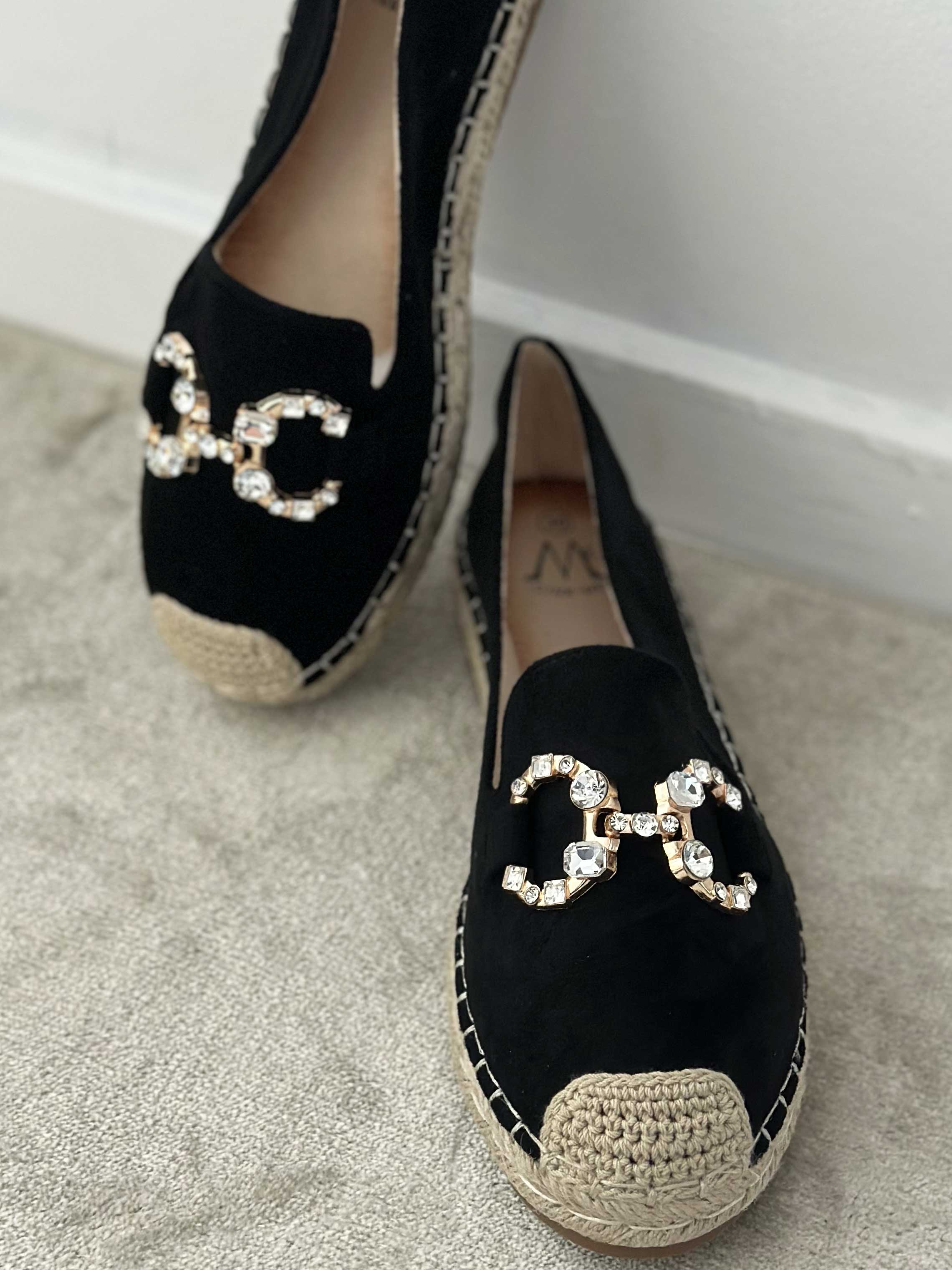 Melinda - Espadrillos med spænde pyntet med similisten